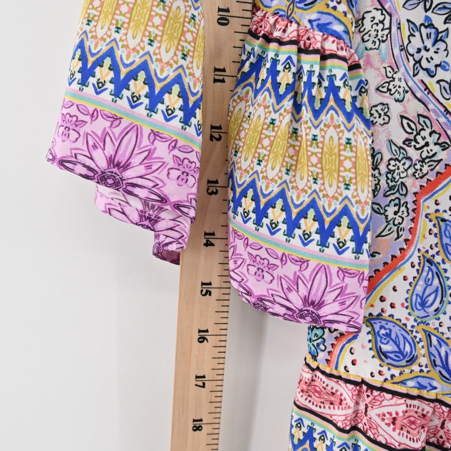 ANTHROPOLOGIE Top Womens Size 2 Kachel Lynn Silk Multicolor Print Swing Blouse