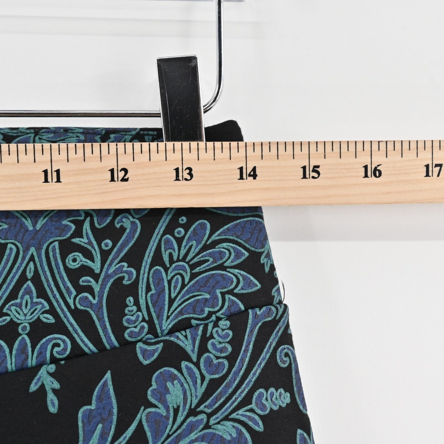 SOFT SURROUNDINGS Womens Paisley Pants Sz PXS Floral Straight Leg Ponte Stretch
