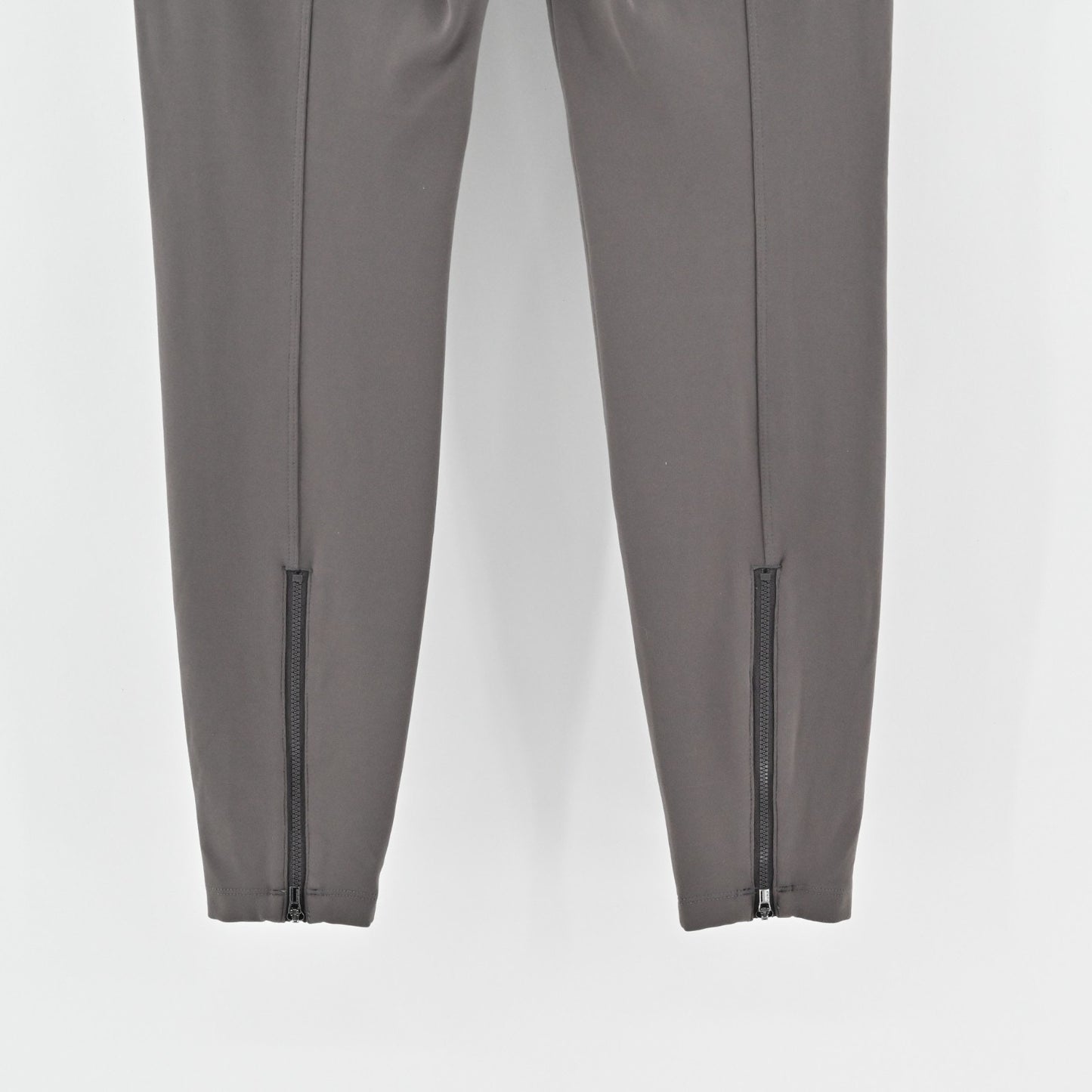 ATHLETA Womens Headlands Hybrid Pants Size 6 Tight Shale Gray Zip Pocket Pull On