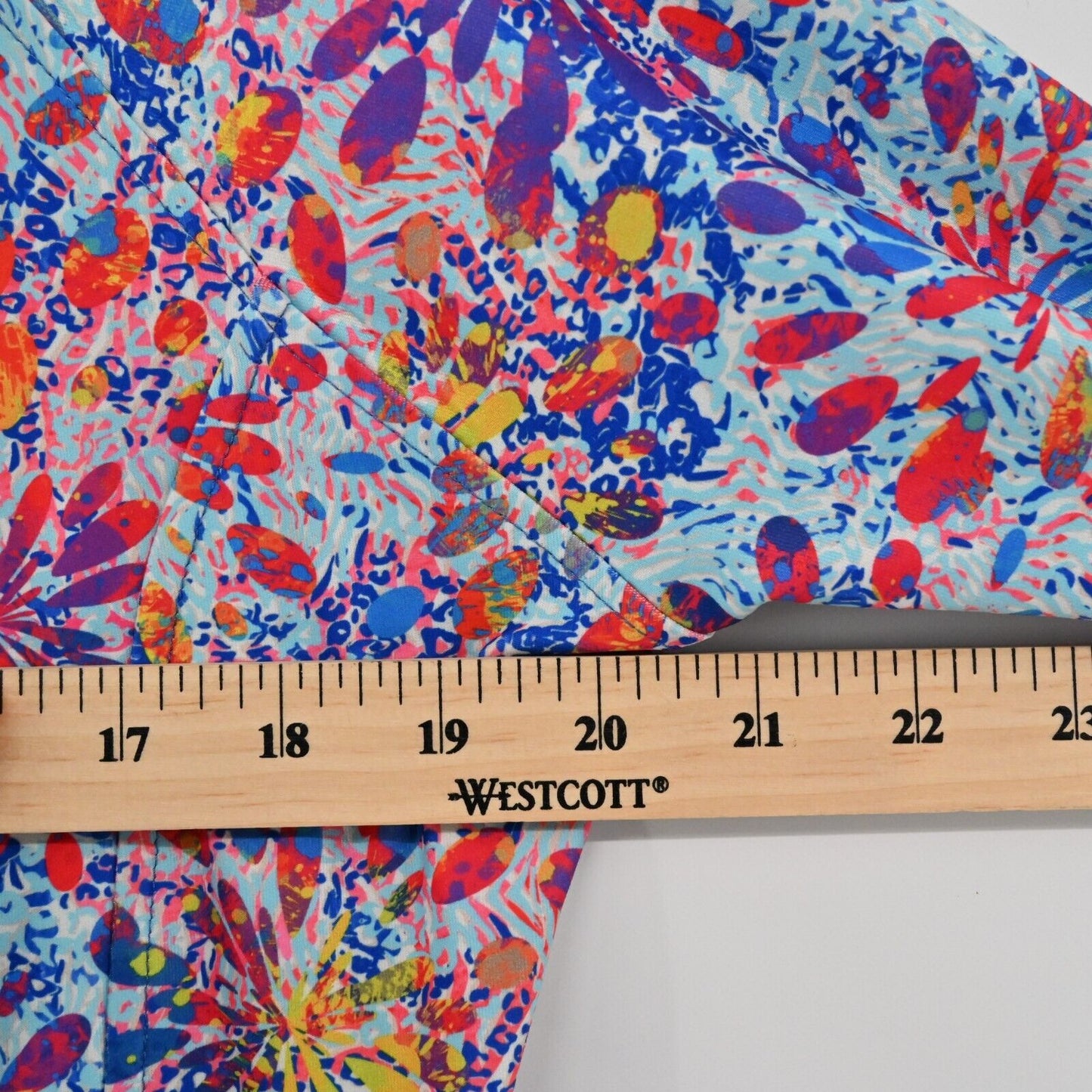 TEE 2 SEA Jacket Womens Size S Multicolor Printed Long Sleeve Mock Neck Zip Up