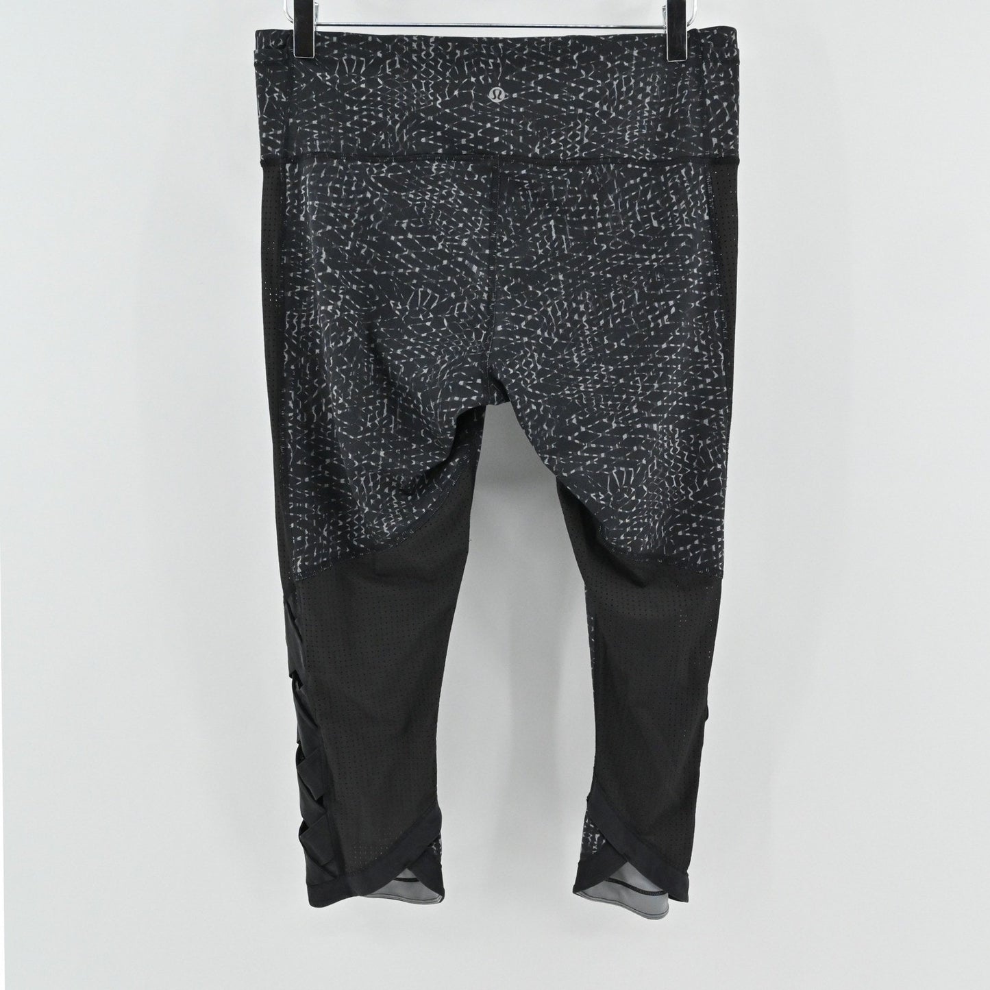 Lululemon Womens Var-City Crop Leggings Size 10 Black Luxtreme Mesh 21" Gym Yoga