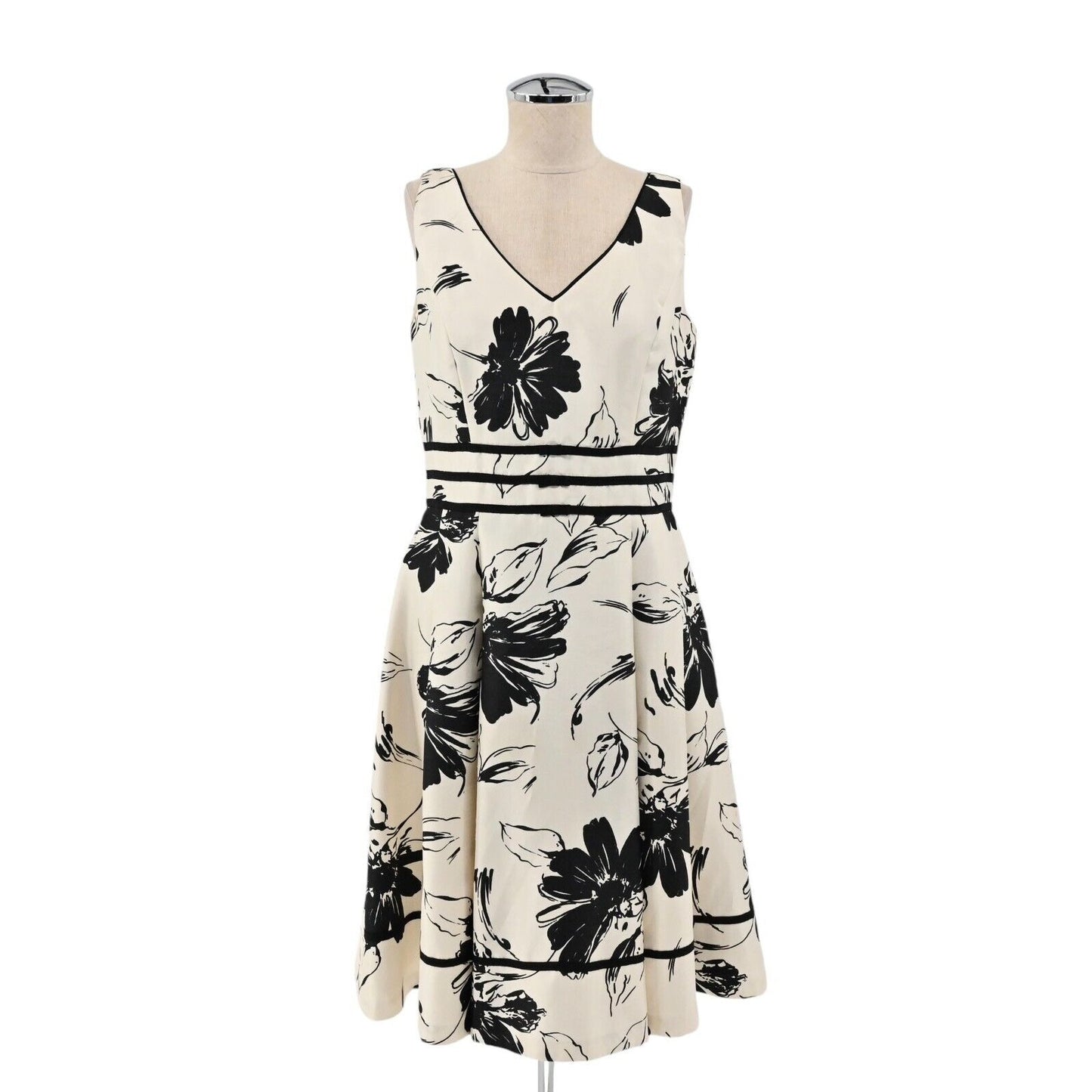 JESSICA HOWARD Dress Womens Size 8 VNeck Sleeveless Black Ivory Floral Fit Flare