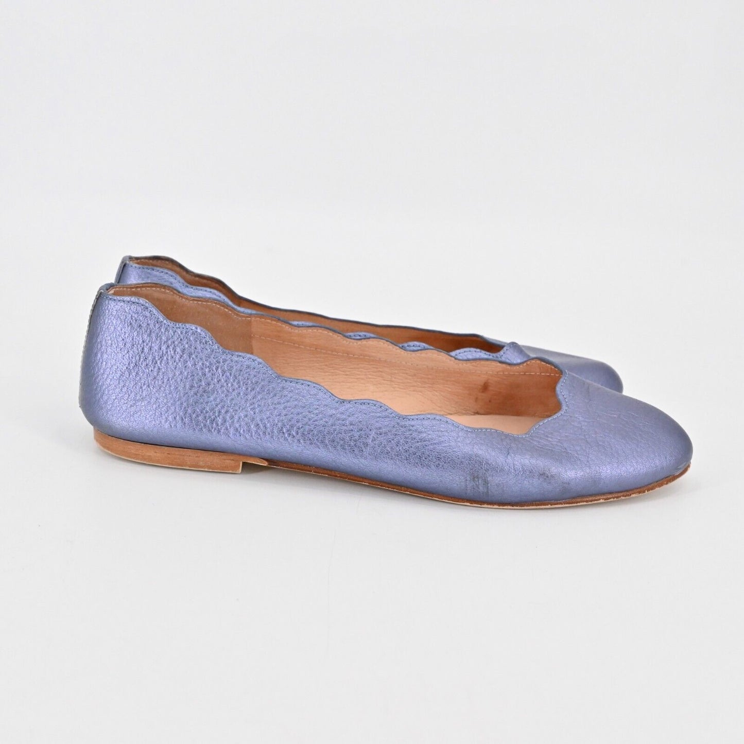 FRENCH SOLE Flats Womens Sz 7B Jigsaw Metallic Purple Leather Scallop Trim FSNY