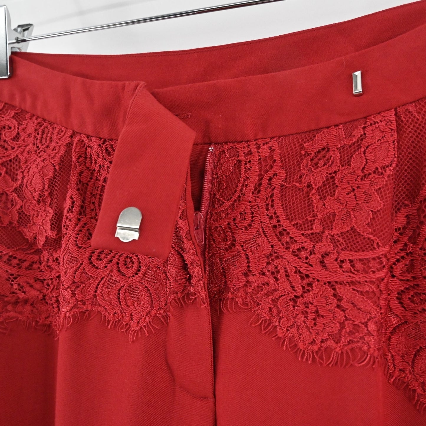 AIJEK Womens Red Pants Size S Lace Detail Straight Stretch Mid Rise Trousers