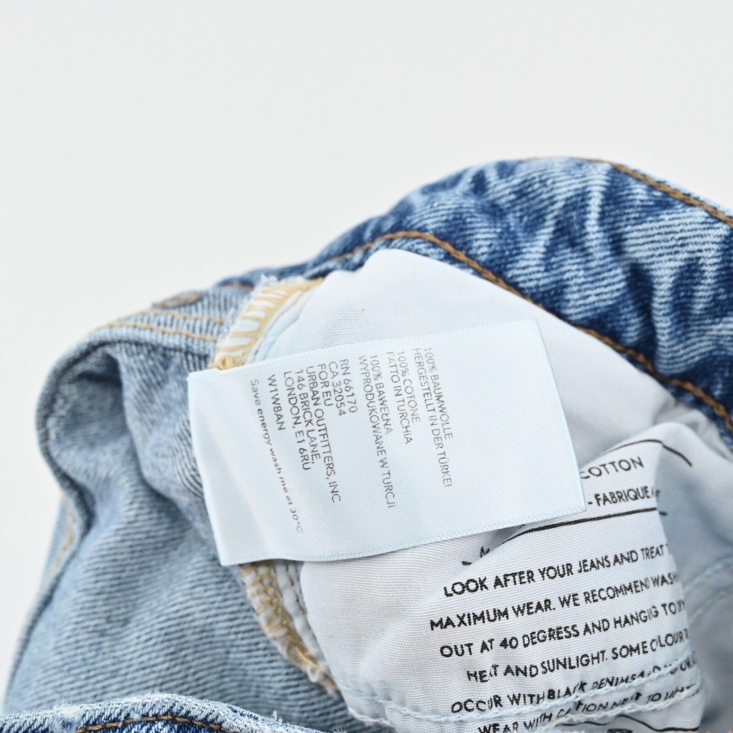 URBAN OUTFITTERS Jeans Womens Size 28 BDG Slim Straight Distressed Patchwork