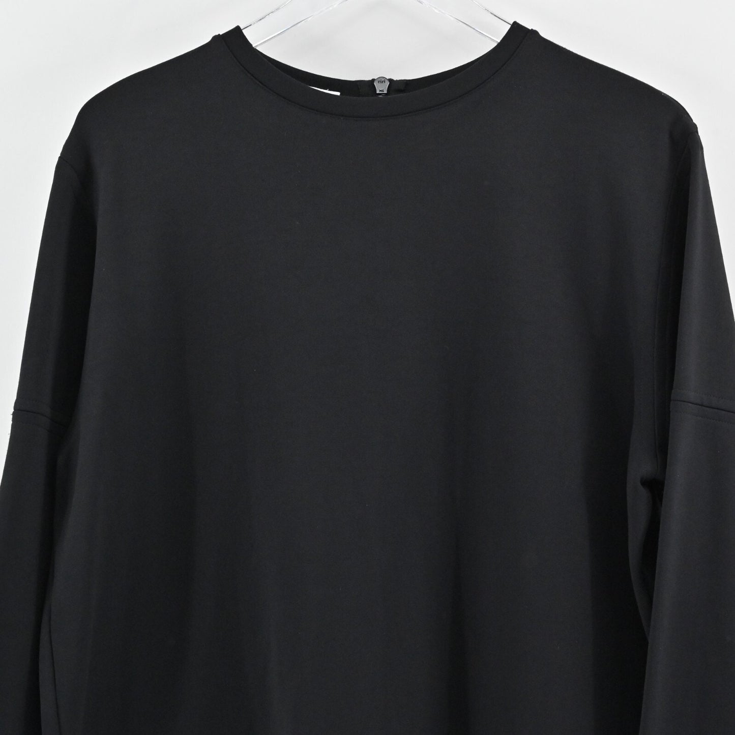 AKRIS Top Womens Sz 12 Black Pleated Hem Blouse Quiet Luxury Whimsigoth Capsule