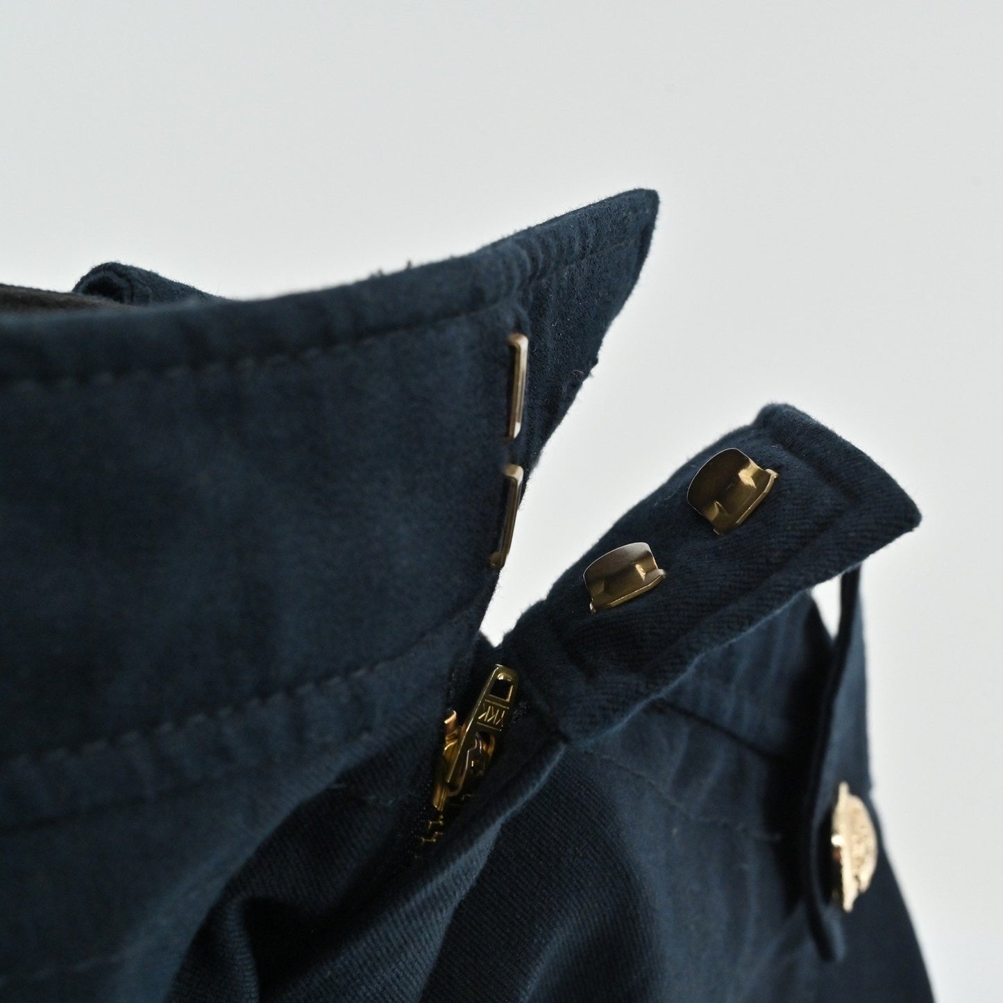 Derek Lam 10 Crosby Womens Robertson Pants Size 8 Sailor Navy Blue Gold Button