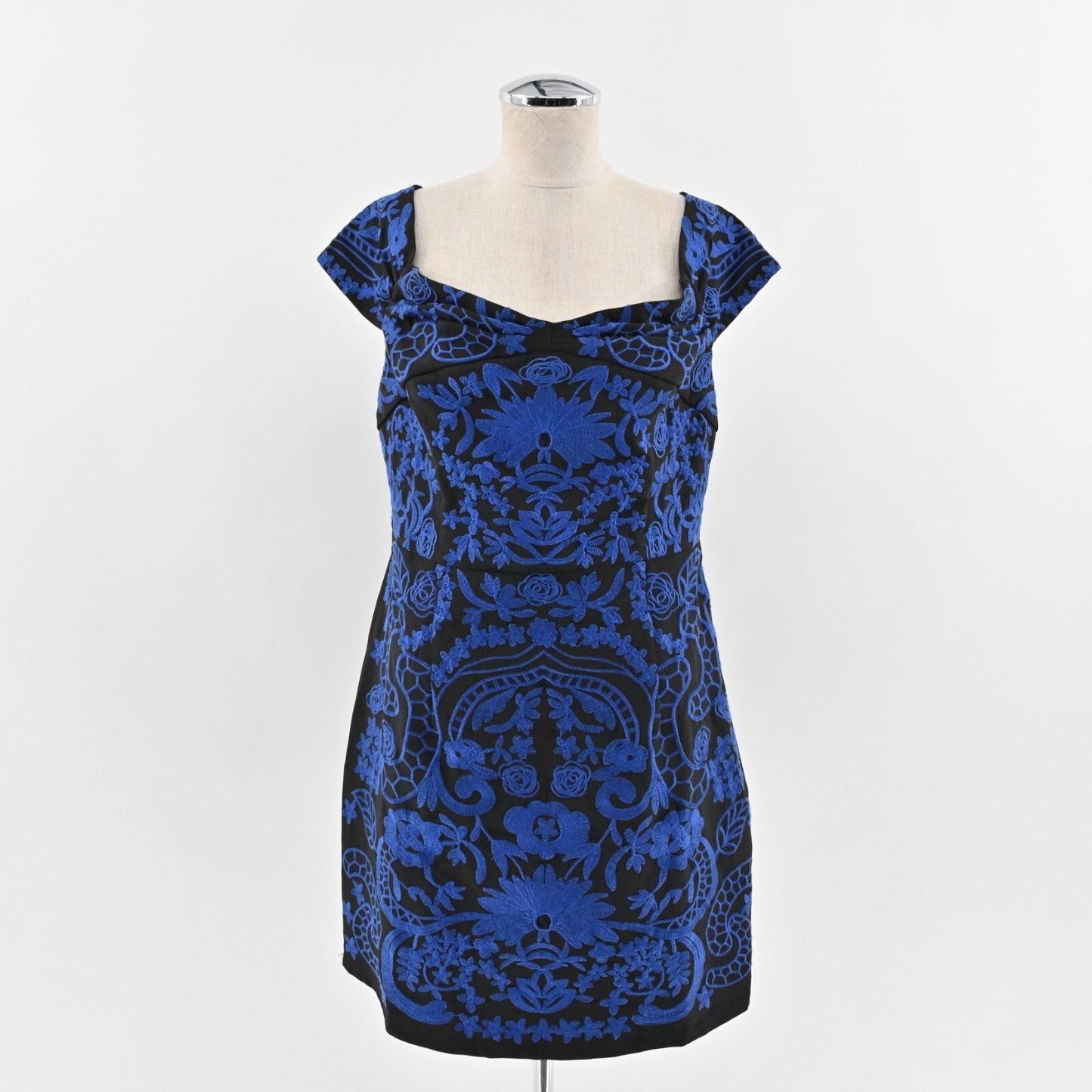 Anthropologie Dress Size 10 Betina Embroidered Black Cobalt Blue Mini Foxiedox
