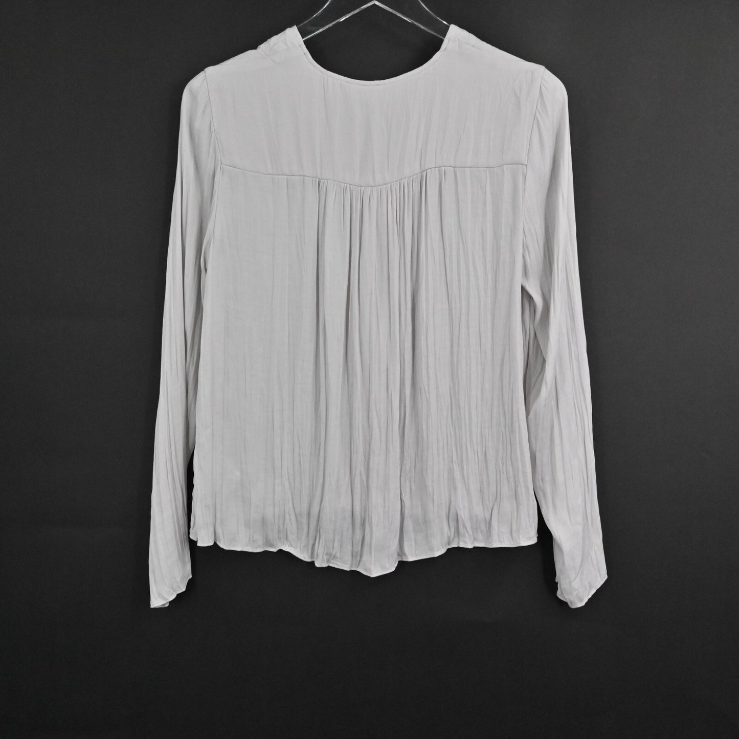 JOIE Top Womens Size XS Light Gray VNeck Button Front Long Sleeve Blouse NEW