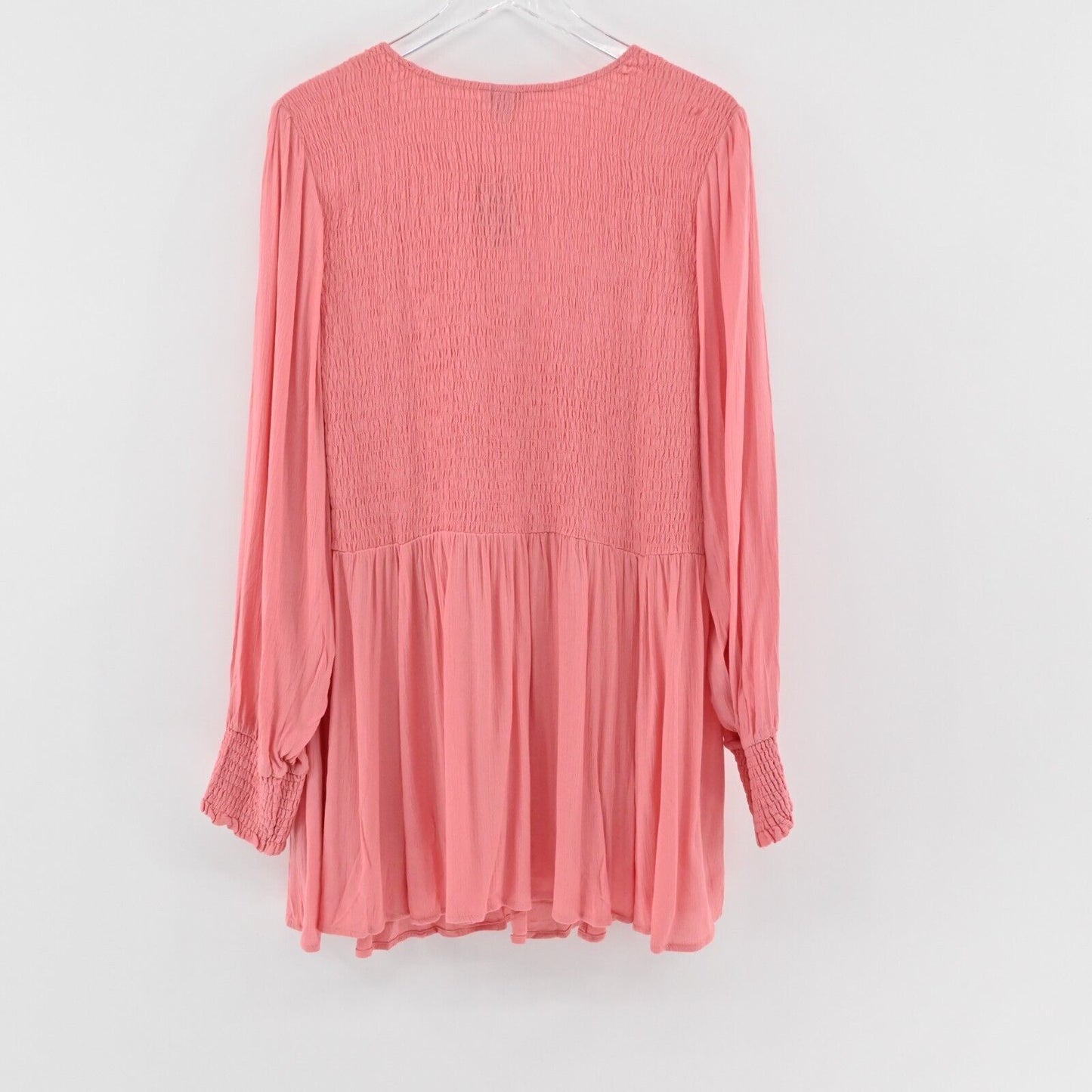 TORRID Top Womens Size 4X Babydoll Crinkle Gauze Smocked VNeck Woven Pink NEW