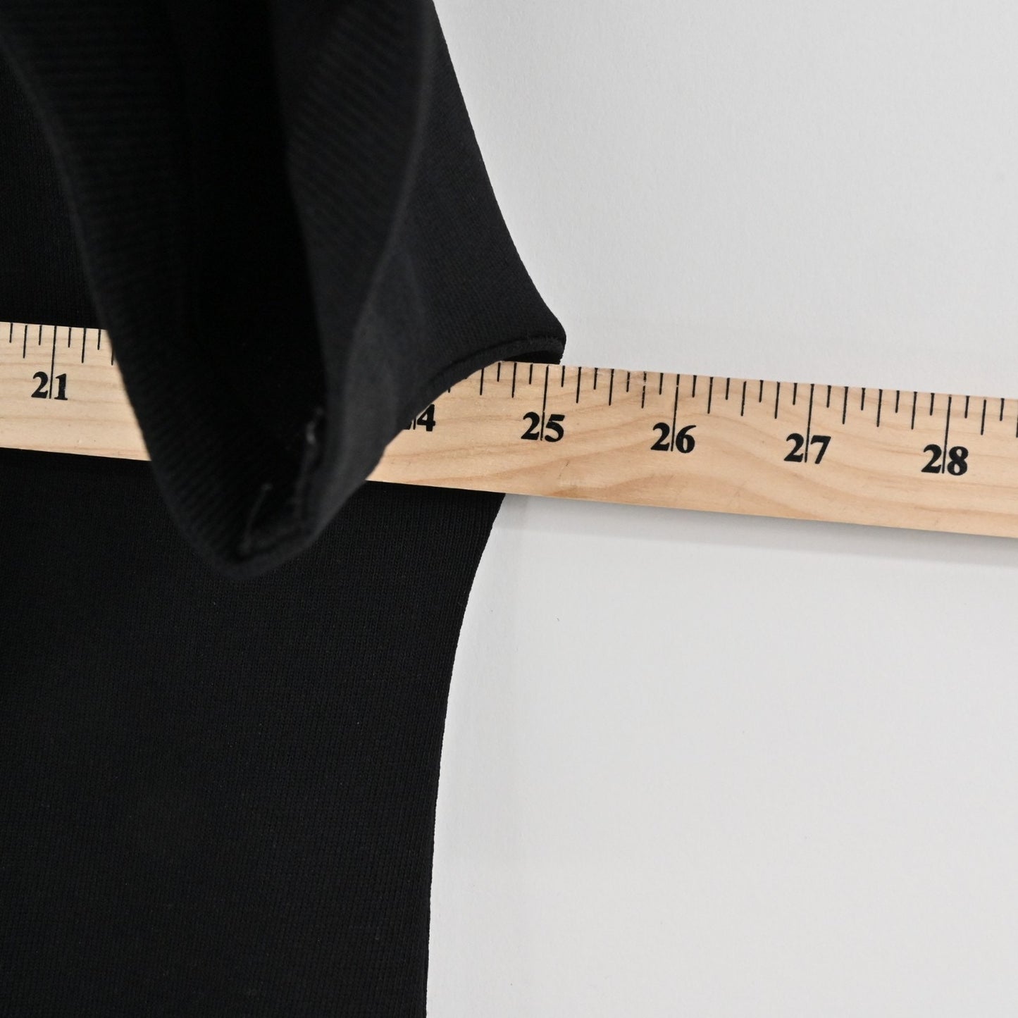 Misook Womens Black Knit Cardigan Size M Minimal VNeck Short Sleeve Exclusively