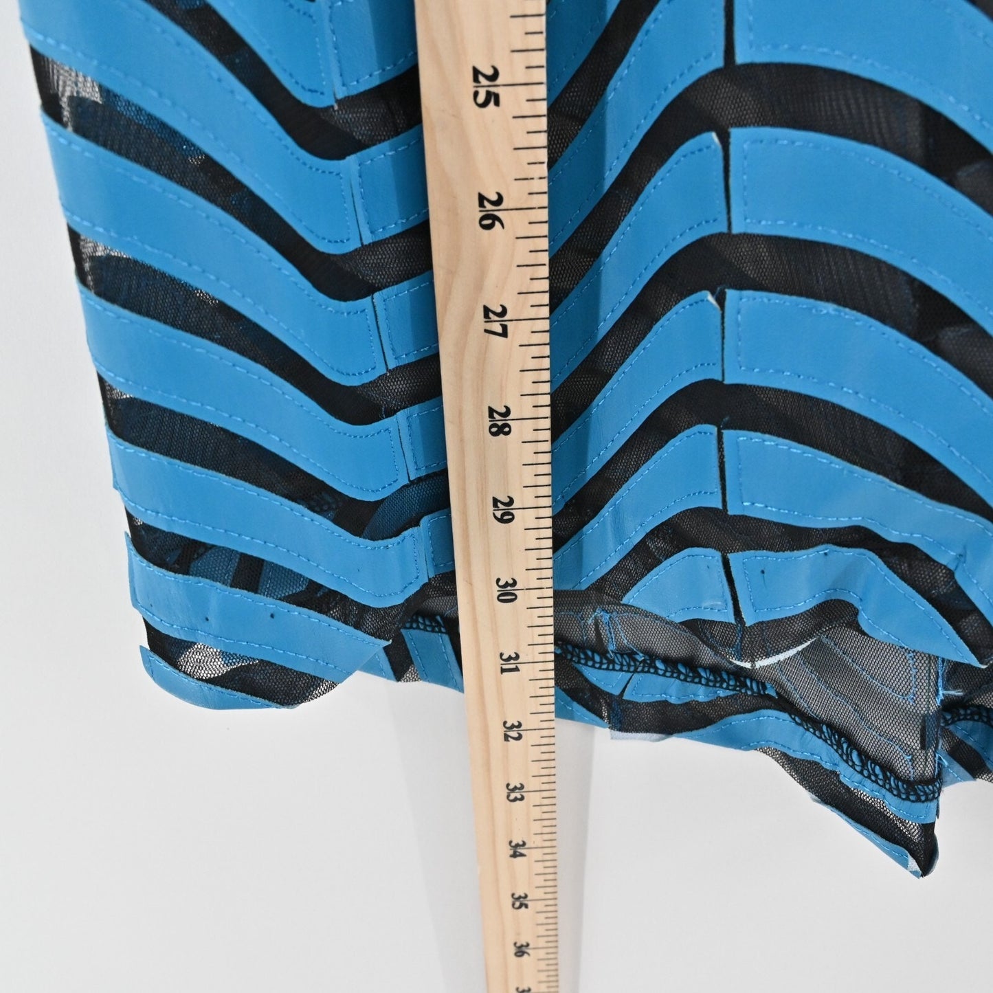 IC by CONNIE K Textured Jacket Womens Size M Blue Black Mesh Wavy Stripe Retro