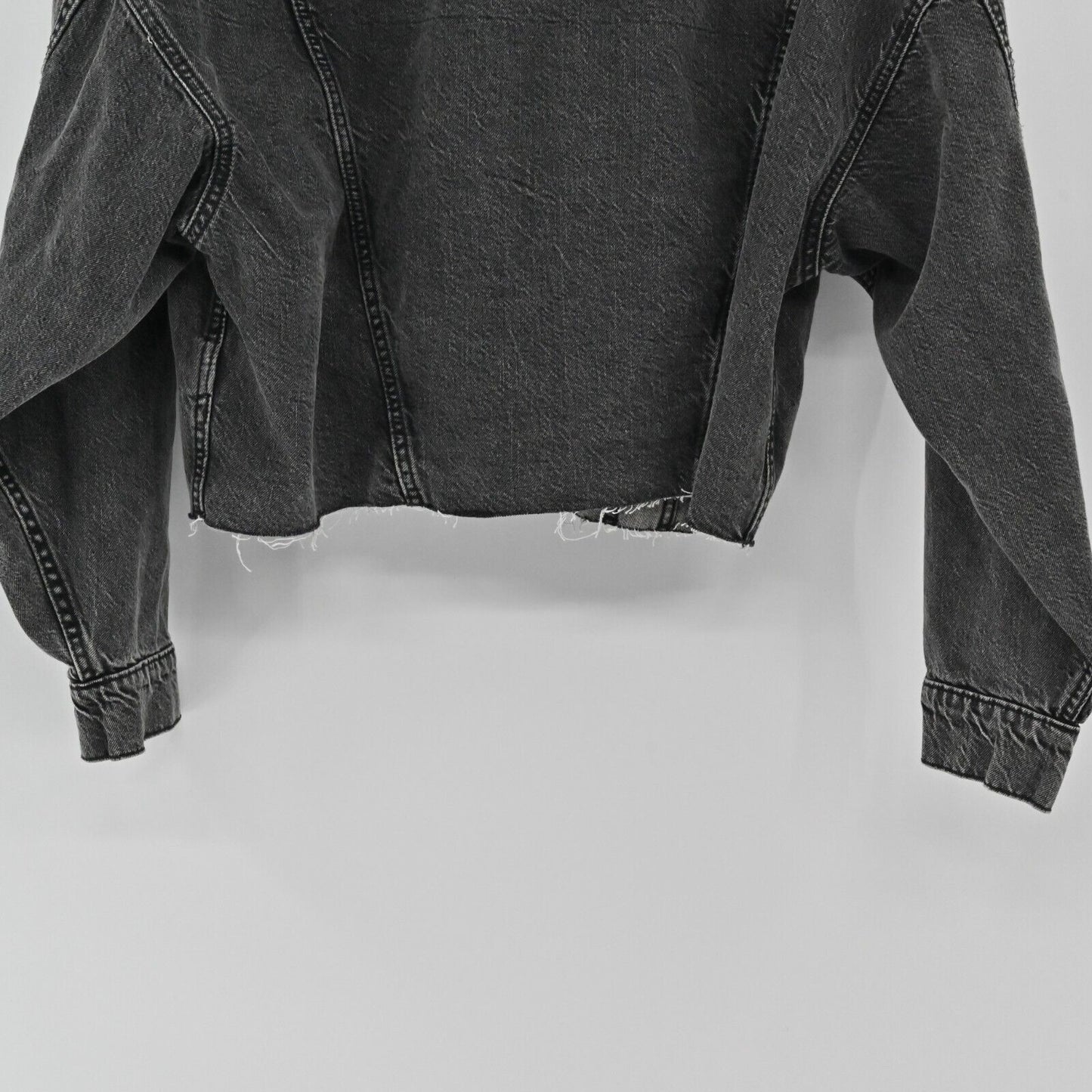 AMERICAN EAGLE Jacket Womens Size Small Black Wash Long Sleeve Cropped Denim