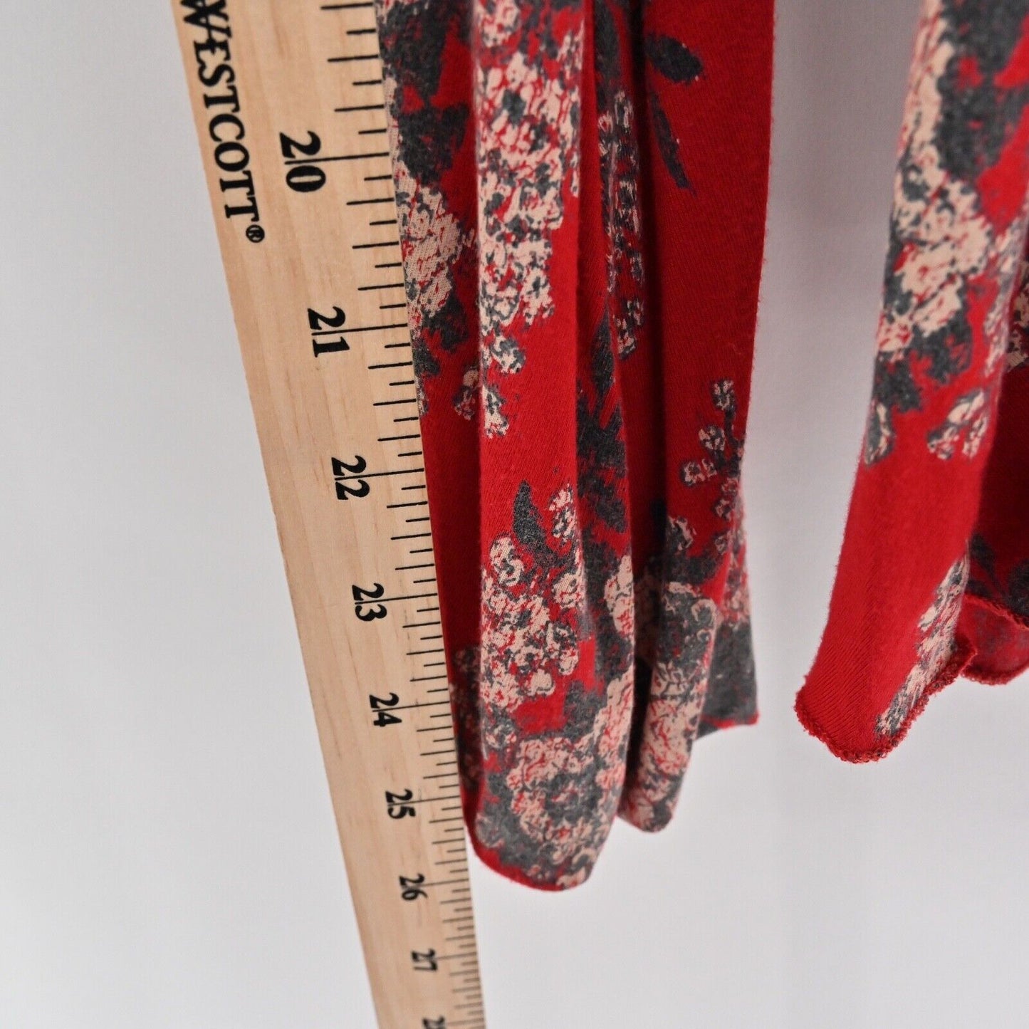 FREE PEOPLE Top Womens Size XS Speak Easy Red Floral V Neck Bell Sleeve Babydoll