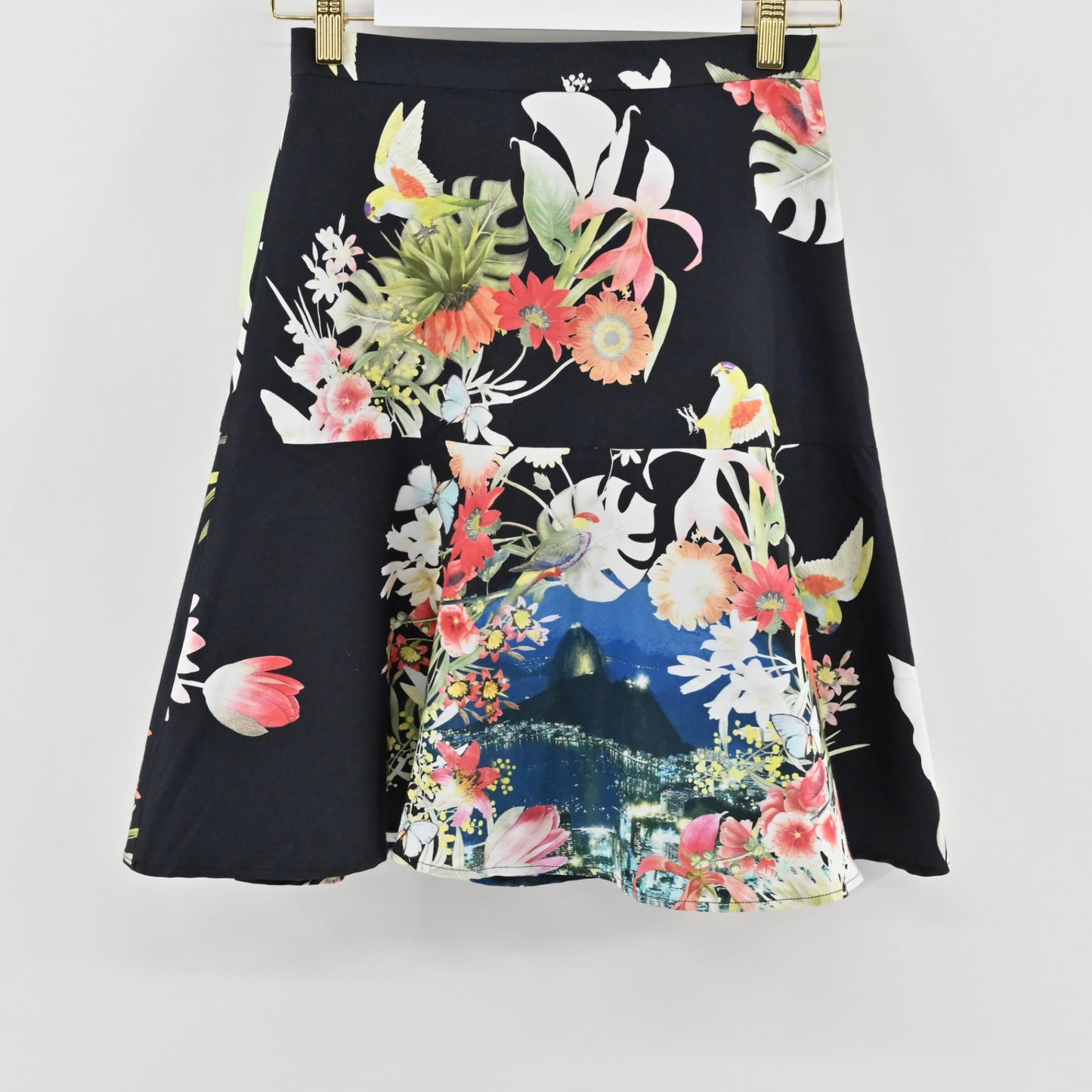 NWT Clements Ribeiro Black Floral Skirt Size 8