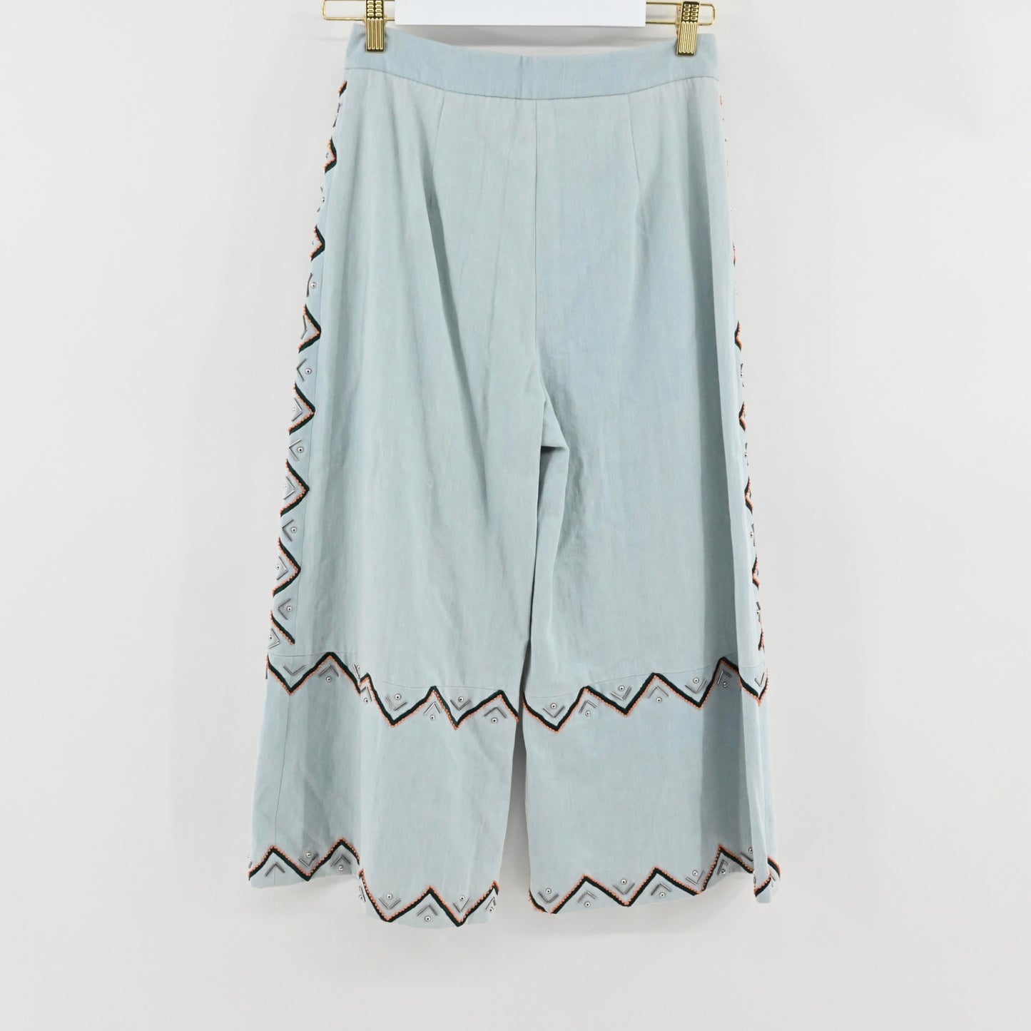 NWT ANHHA Denim Embroidered Culottes