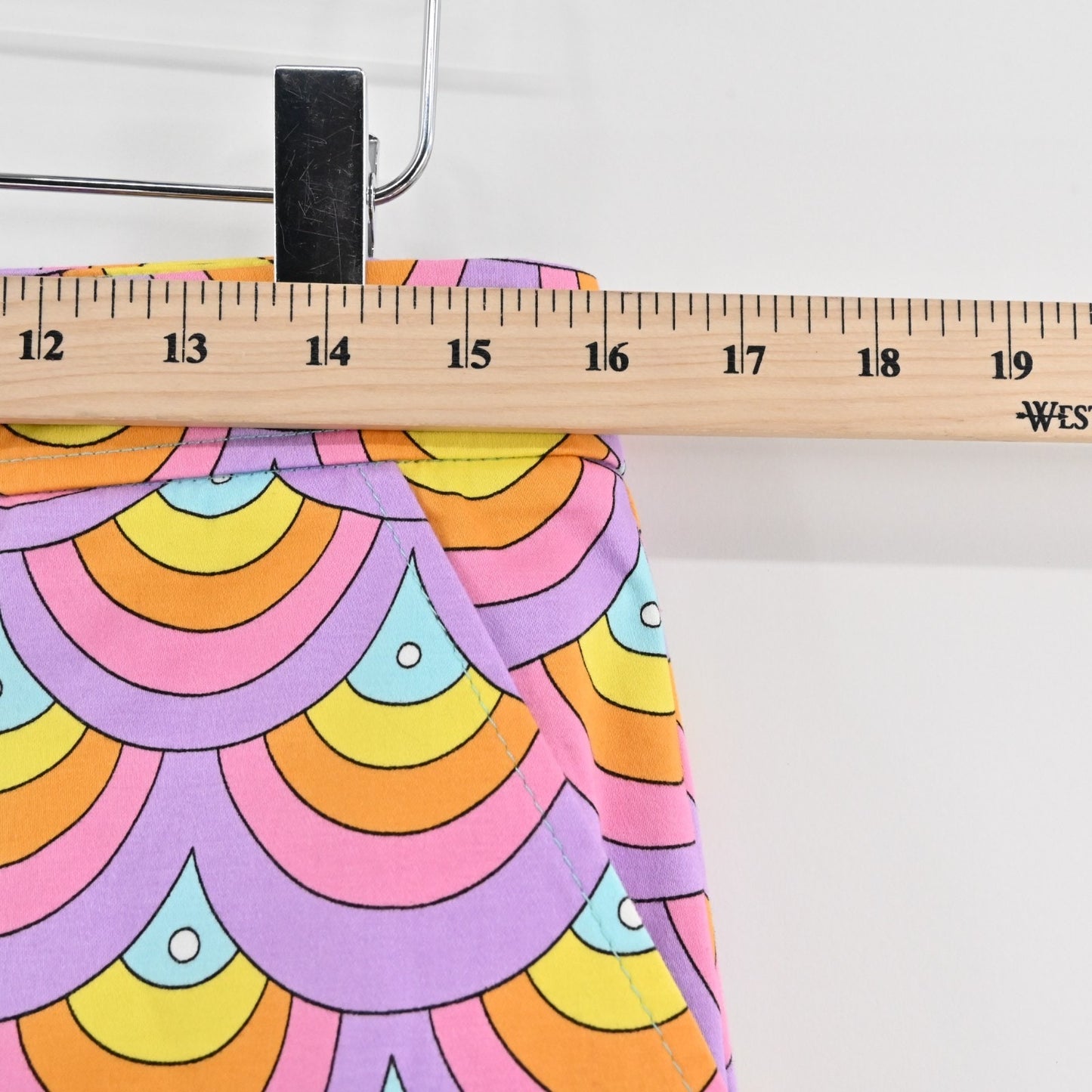 TRINA TURK Colorful Pants Womens Size 6 Hippie Retro Pastels Straight Leg Ankle