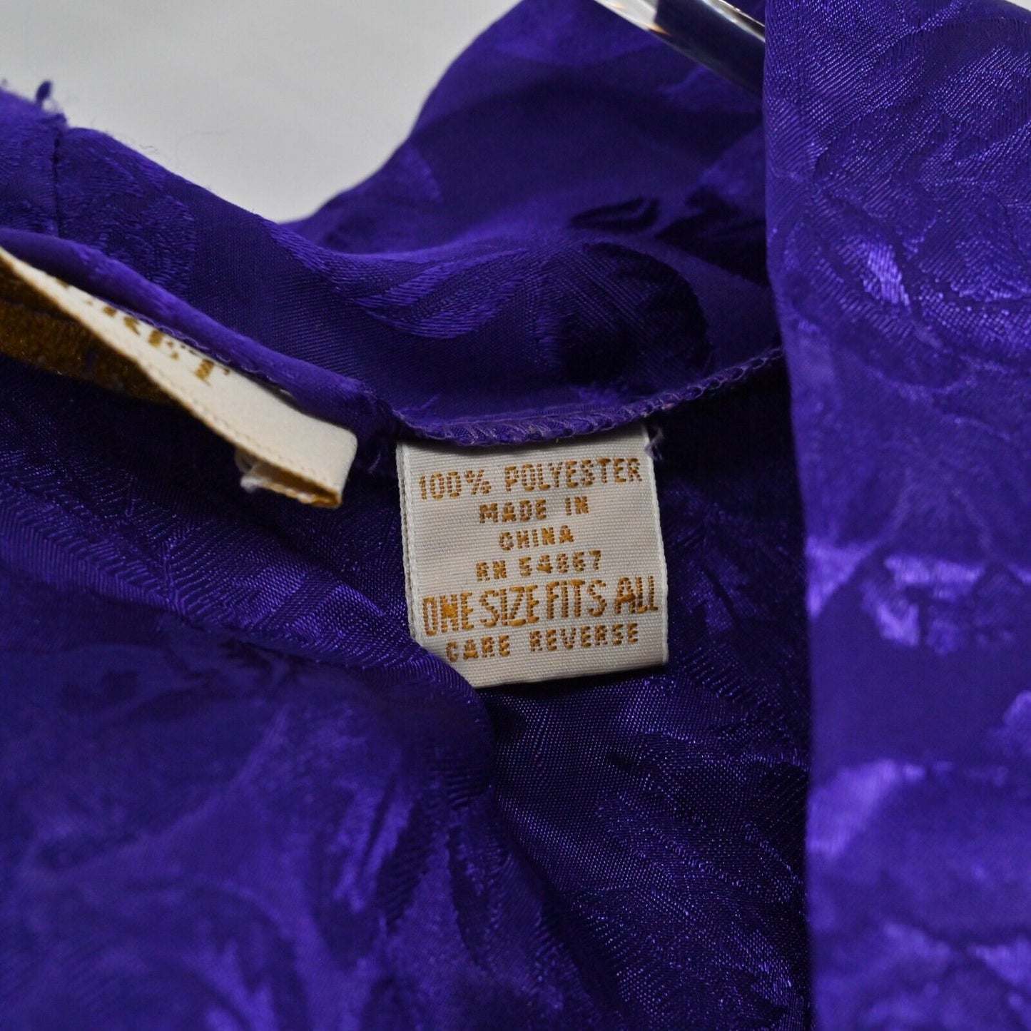 Vtg VICTORIAS SECRET Robe Womens Size OS Long Purple Satin Floral Tie Gold Label