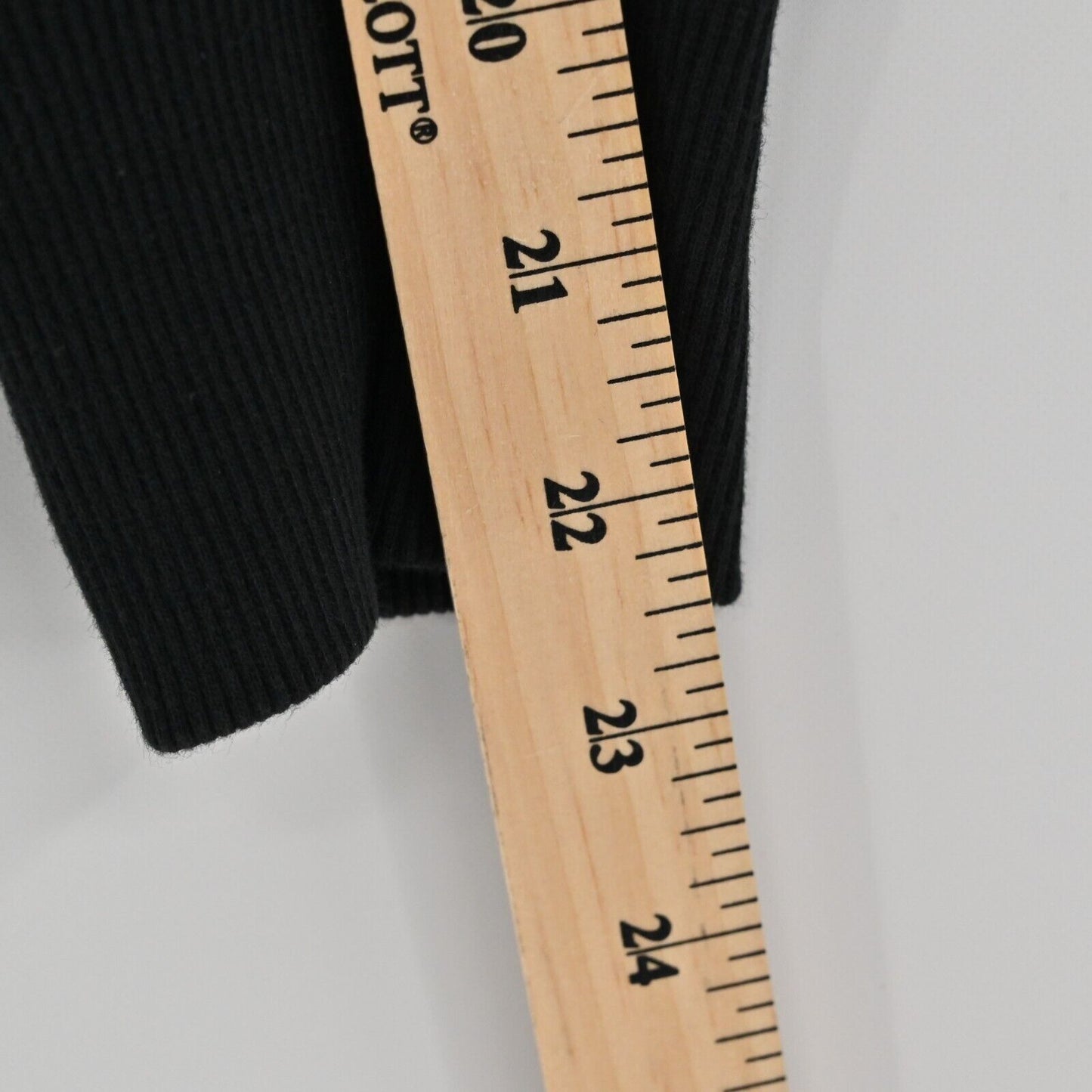 HUNTER Pullover Crewneck Womens Sz S Sweatshirt Chain Trim Logo Black White Crop