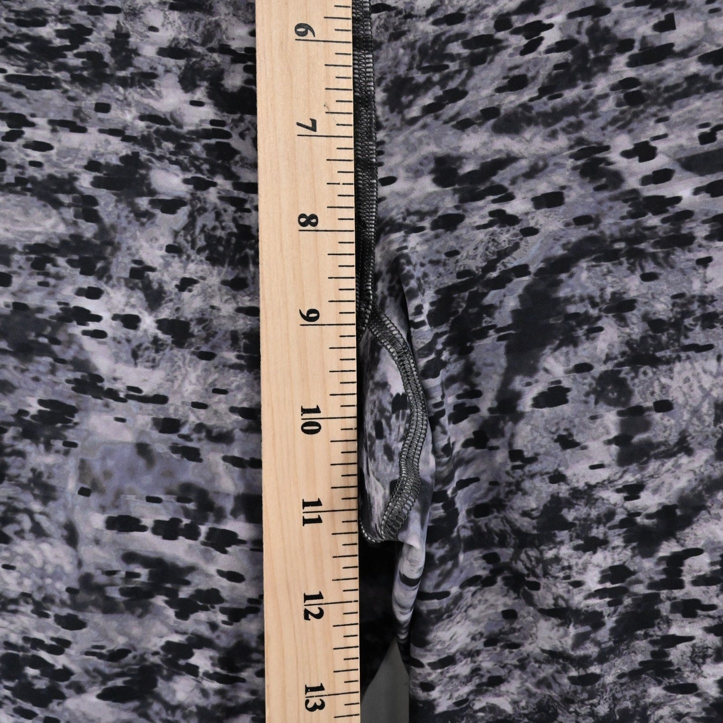 Lululemon Womens Base Pace High Rise 25" Leggings Size 8 Estuary Grey Multi