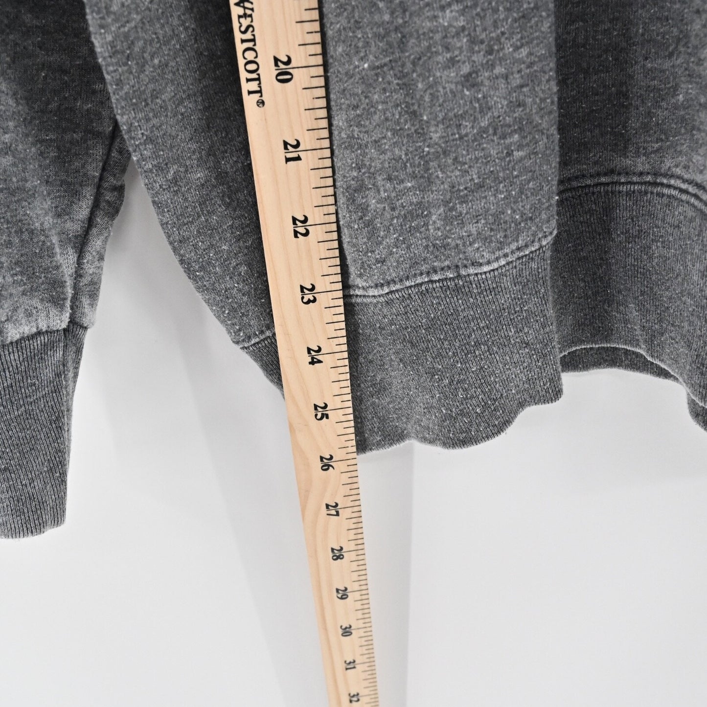 REFORMATION Womens Give Me Space Graphic Sweatshirt Sz L Gray Burnout Grunge USA