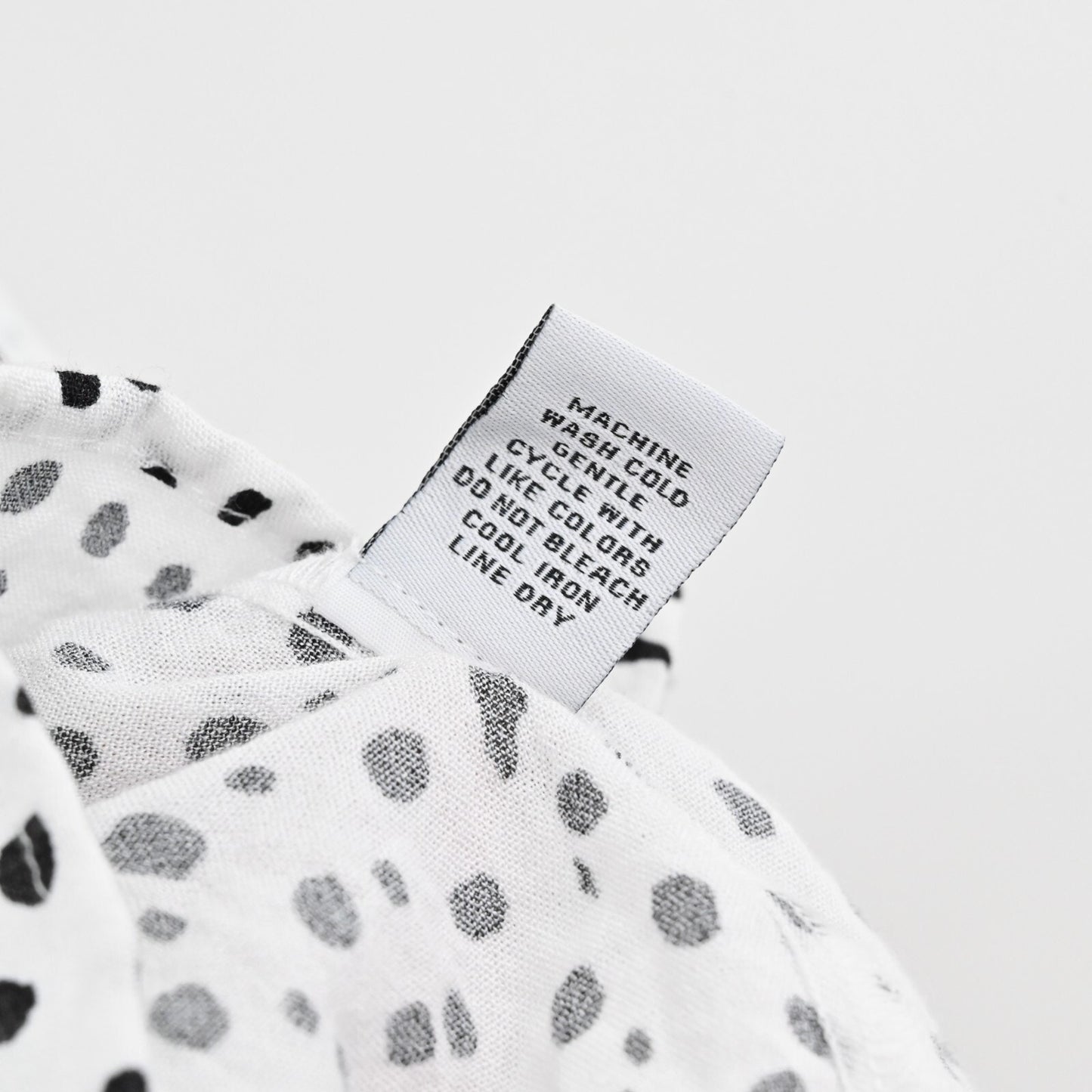 HABITAT Womens Polka Dot Top Sz L White Black Button Retro Lagenlook Art to Wear