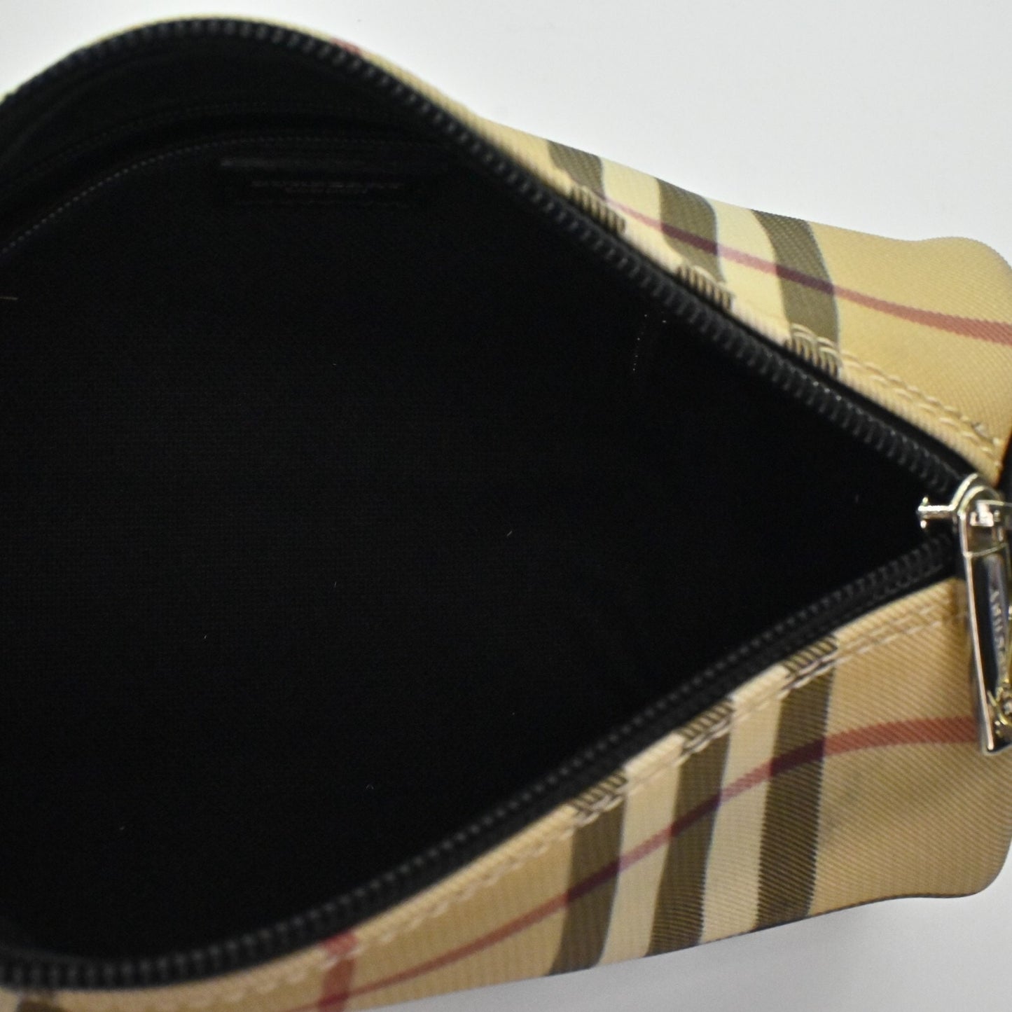 Vtg BURBERRY Mini Barrel Bag Nova Check Tan Plaid Signature Zip Closure Shoulder