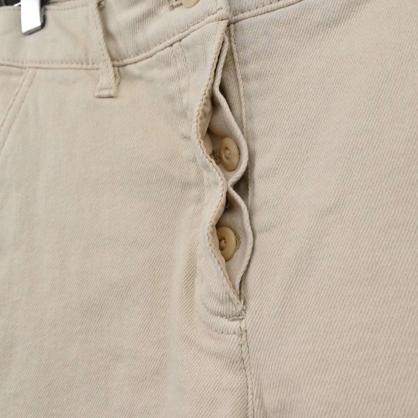 Aritzia Womens Wilfred Free Modern Cargo Pants Size 0 High Rise Tapered Cream