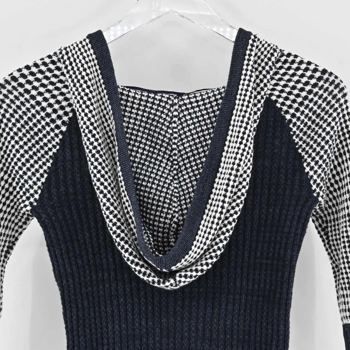 FREE PEOPLE Womens Hooded Sweater Size S Navy Blue White Cotton Knit Fitted Top