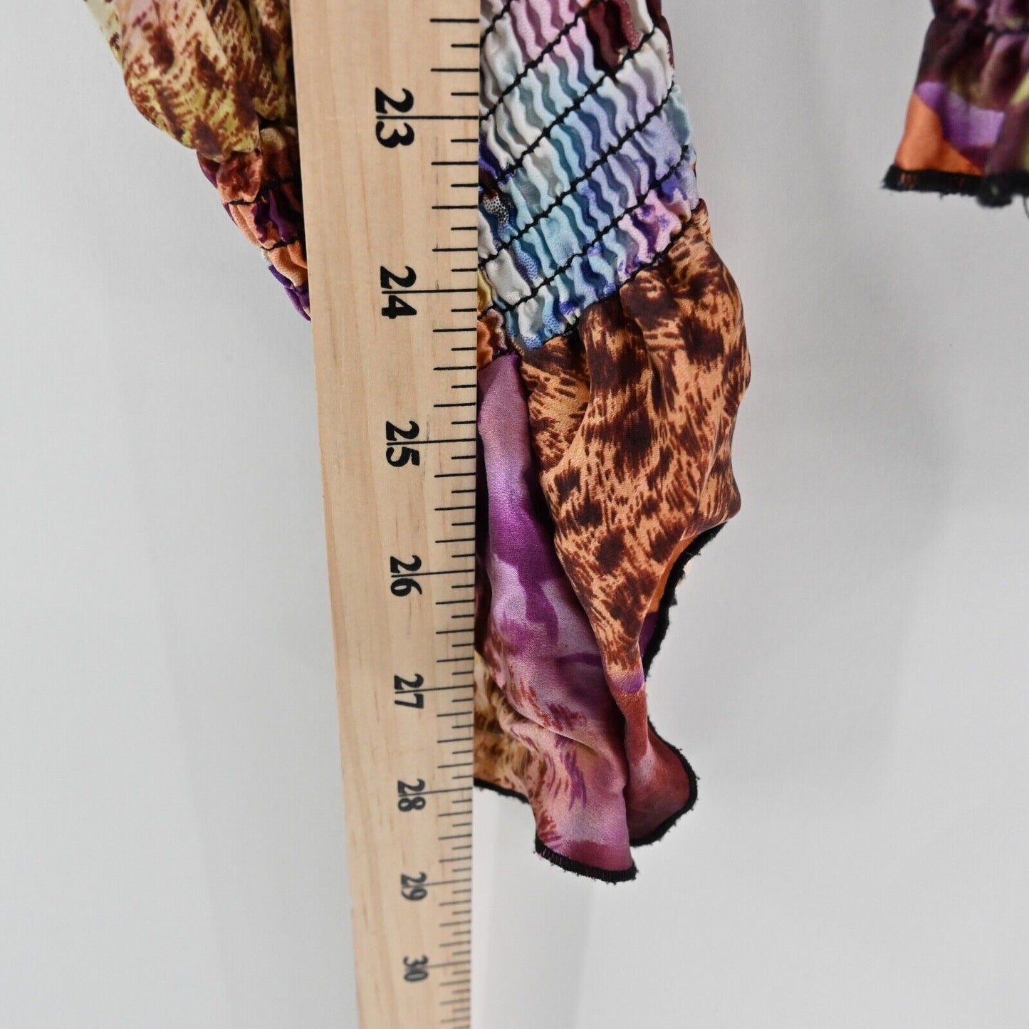 CACHE Top Womens Sz XS Leopard Mix Print 100% Silk Tie Neck Smocked Bell Sleeve