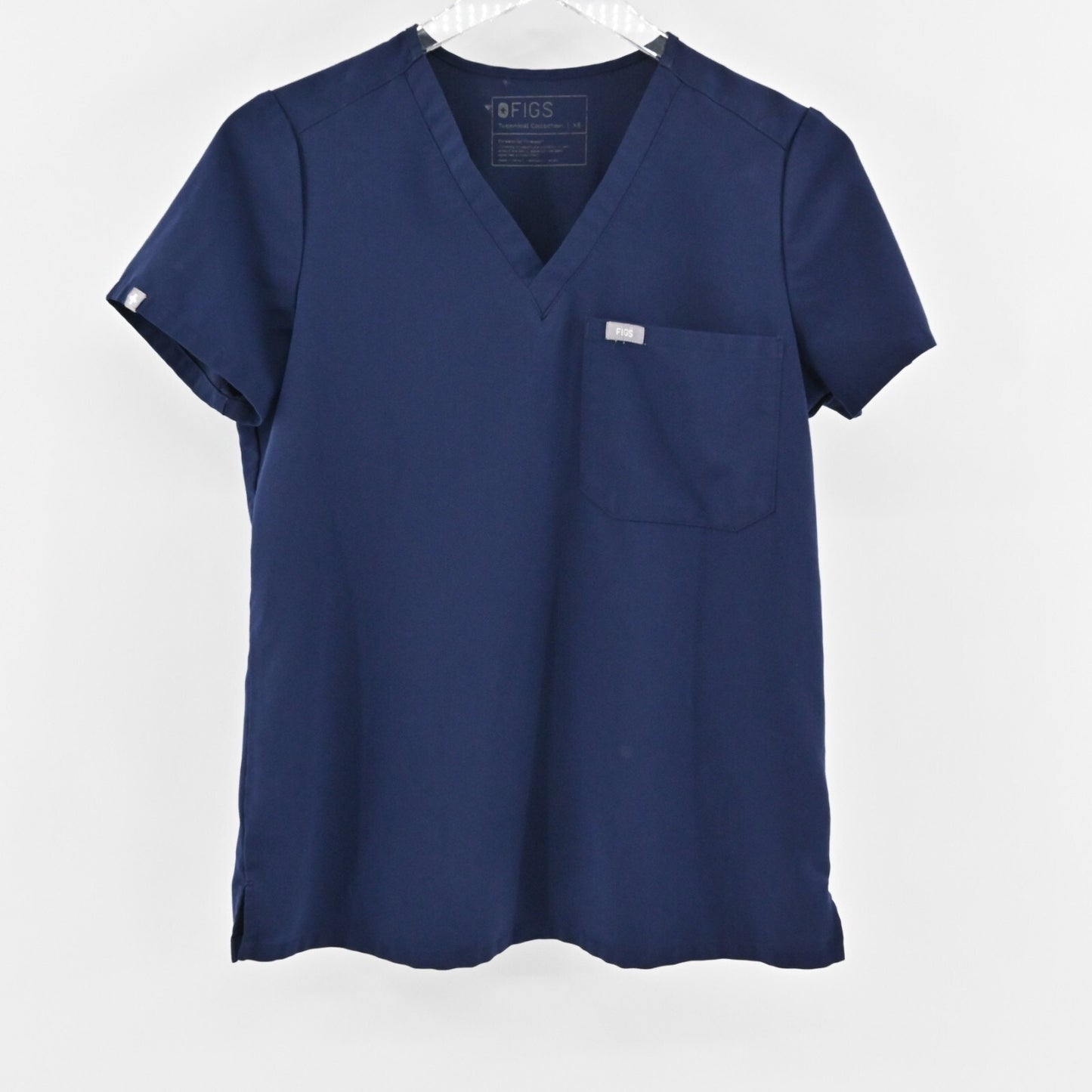 FIGS Scrub Top Womens Size XS Catarina One Pocket Navy Blue VNeck Short Sleeve