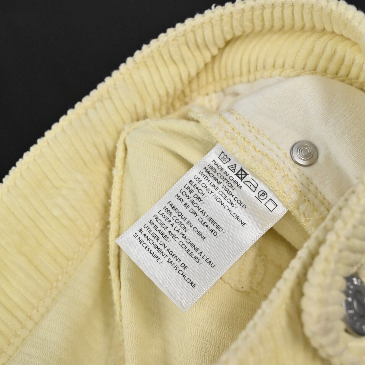 URBAN OUTFITTERS Pants Womens Size 27 BDG Solid Yellow Corduroy Mom High Rise