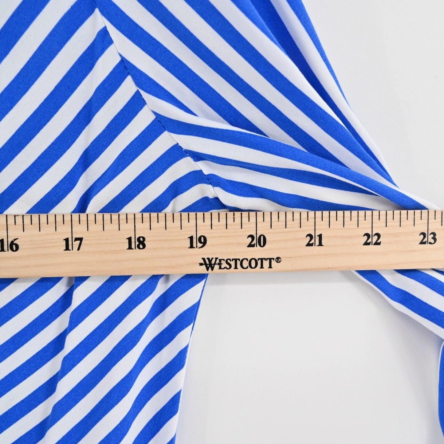 ADRIANNA PAPELL Stripe Twist Front Dress Size 4 Blue White Quarter Sleeve Mini