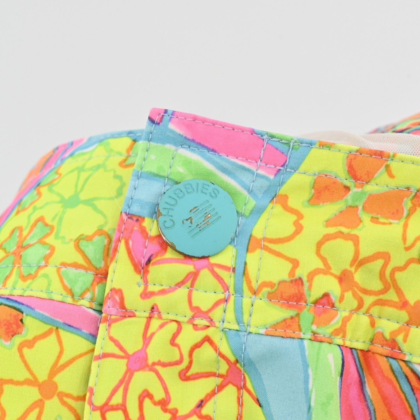 CHUBBIES Swim Trunks Mens Size M The Hooligans Multi Neon Pineapple Print Lined