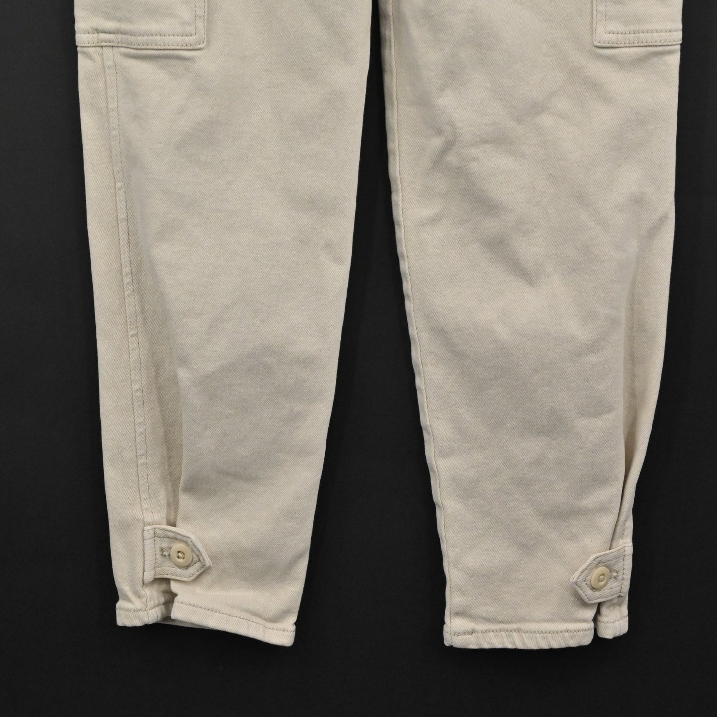 Aritzia Womens Wilfred Free Modern Cargo Pants Size 0 High Rise Tapered Cream