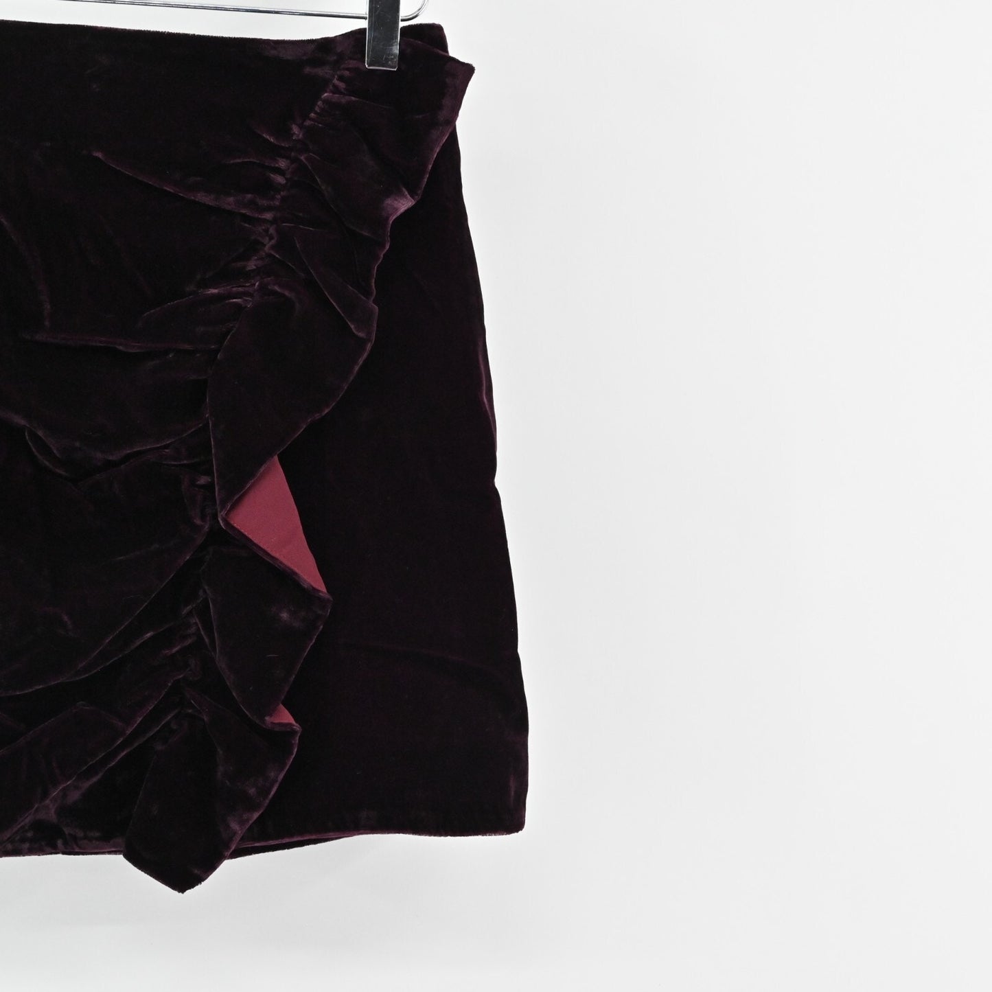 LOVERS FRIENDS Womens Lisa Velvet Skirt Size M Maroon Ruffle Holiday Party NEW
