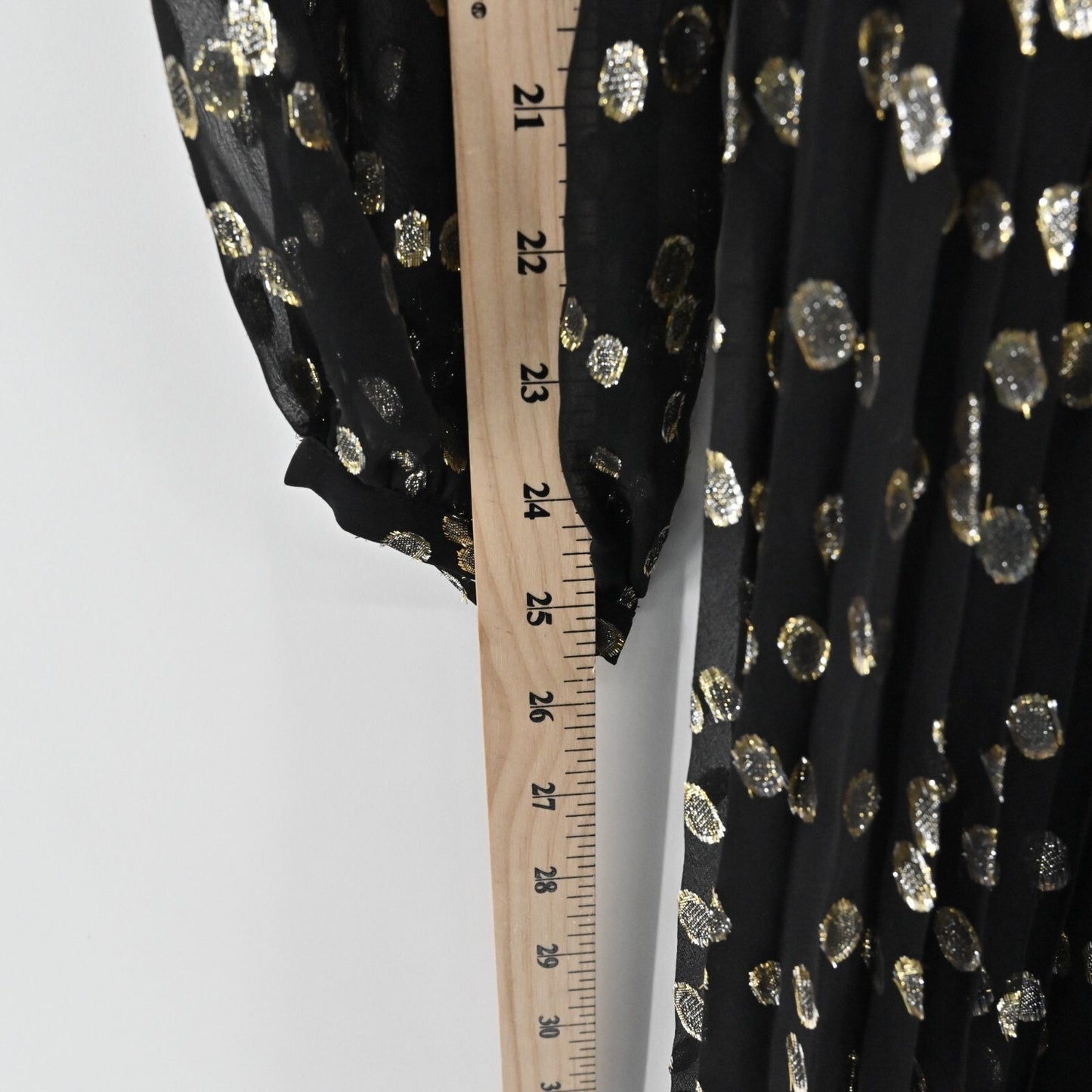A LOVES A Metallic Dress Size S Black Gold Dot Silk Blend VNeck Accordion NEW