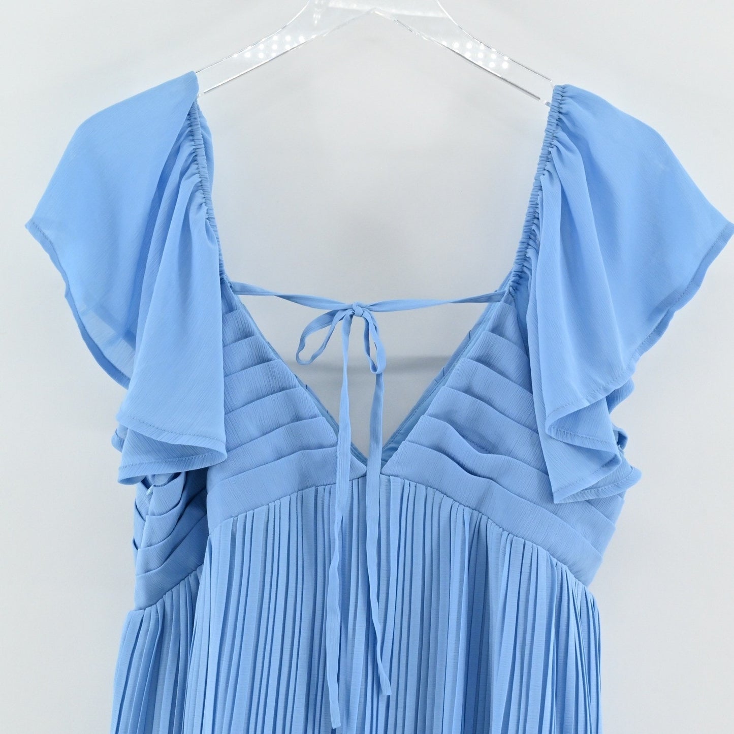 Lulus Womens Pleated Babydoll Dress Size XL Light Blue Romantic Flowy VNeck NEW