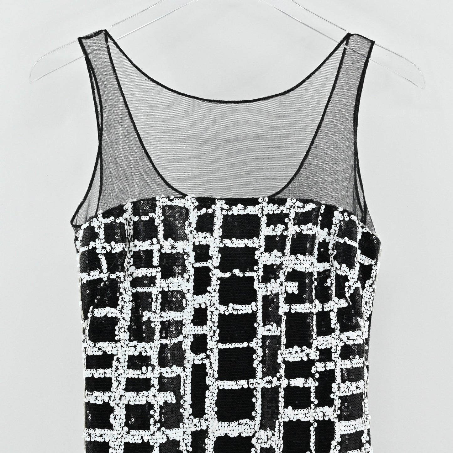 Aidan Mattox Sequin Mini Dress Size 2 Black White Sheath Sleeveless Mesh Glam