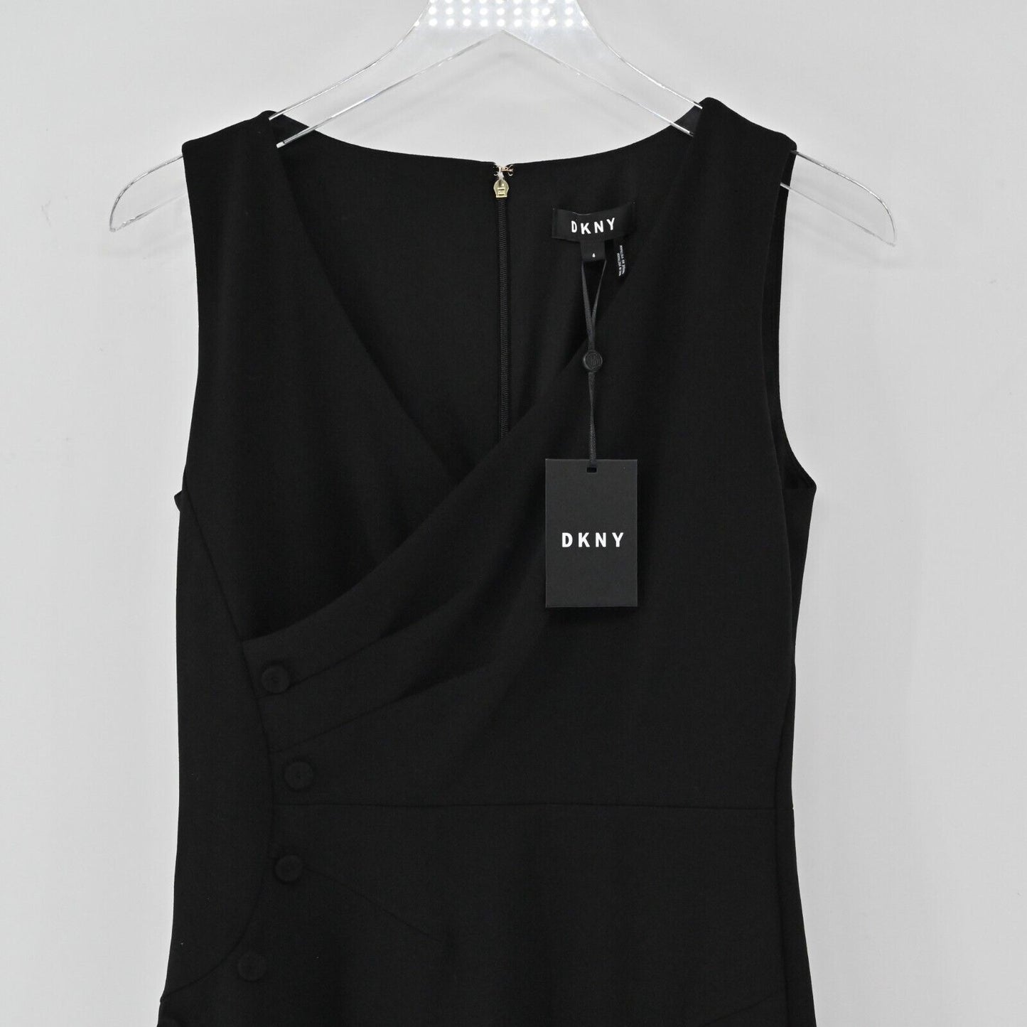 DKNY Dress Womens Size 4 Classic Black Sleeveless VNeck Knee Length Stretch NEW