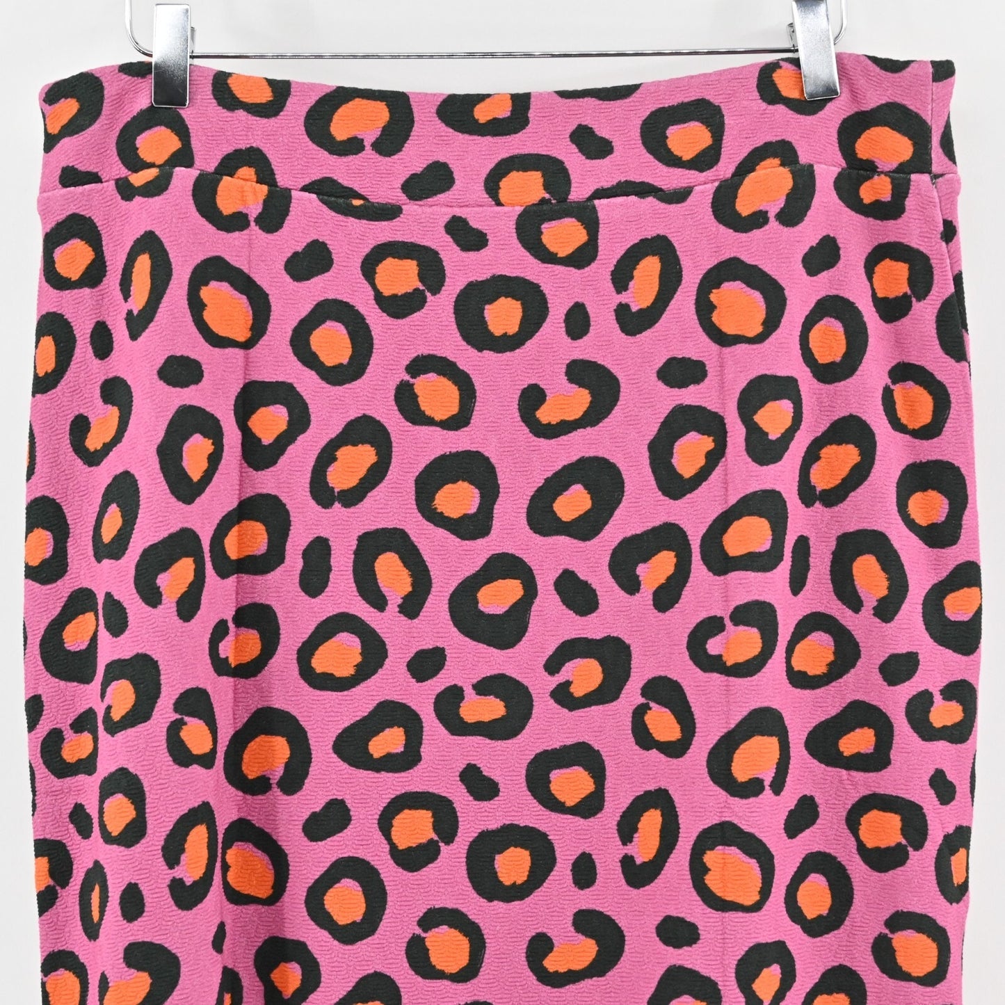 FARM RIO Animal Print Skirt Size L Anthropologie Halley Knit Mini Pink Stretch