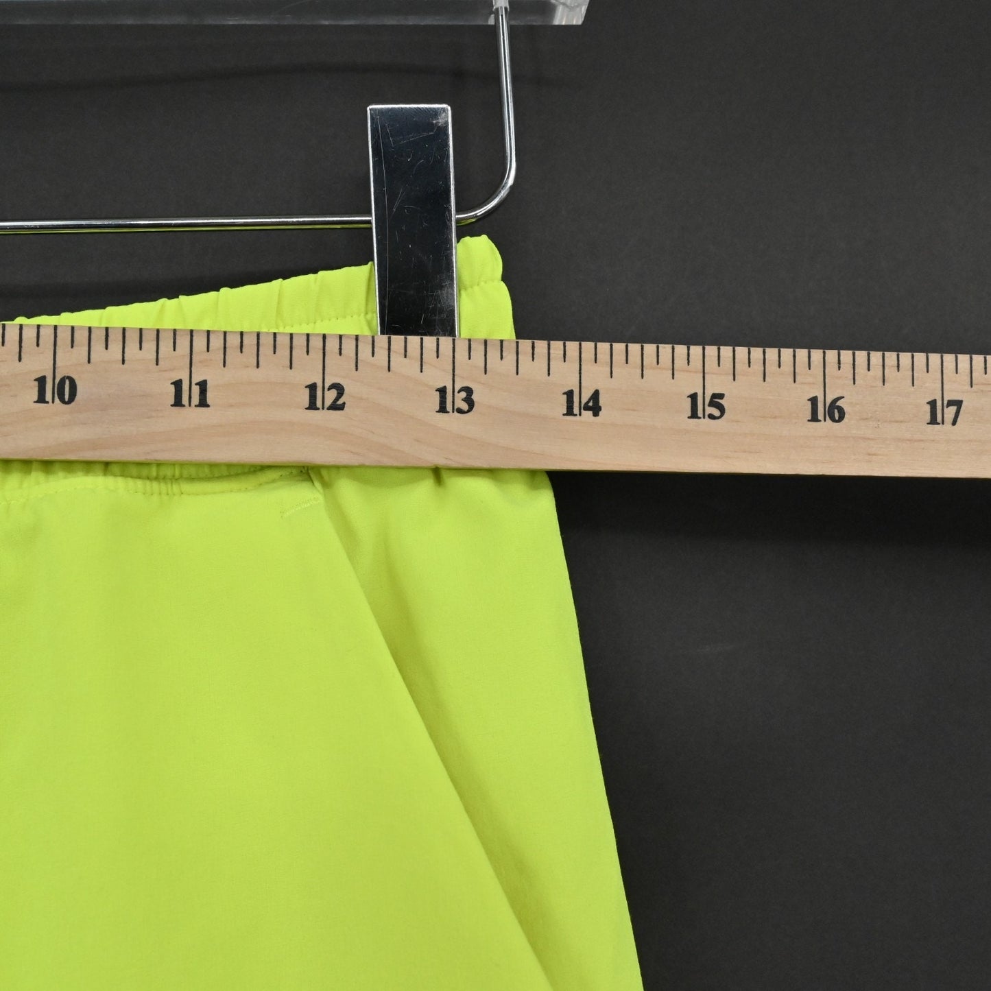 LULULEMON Athletic Shorts Mens Size S Pace Breaker 7" Neon Yellow Gym Workout