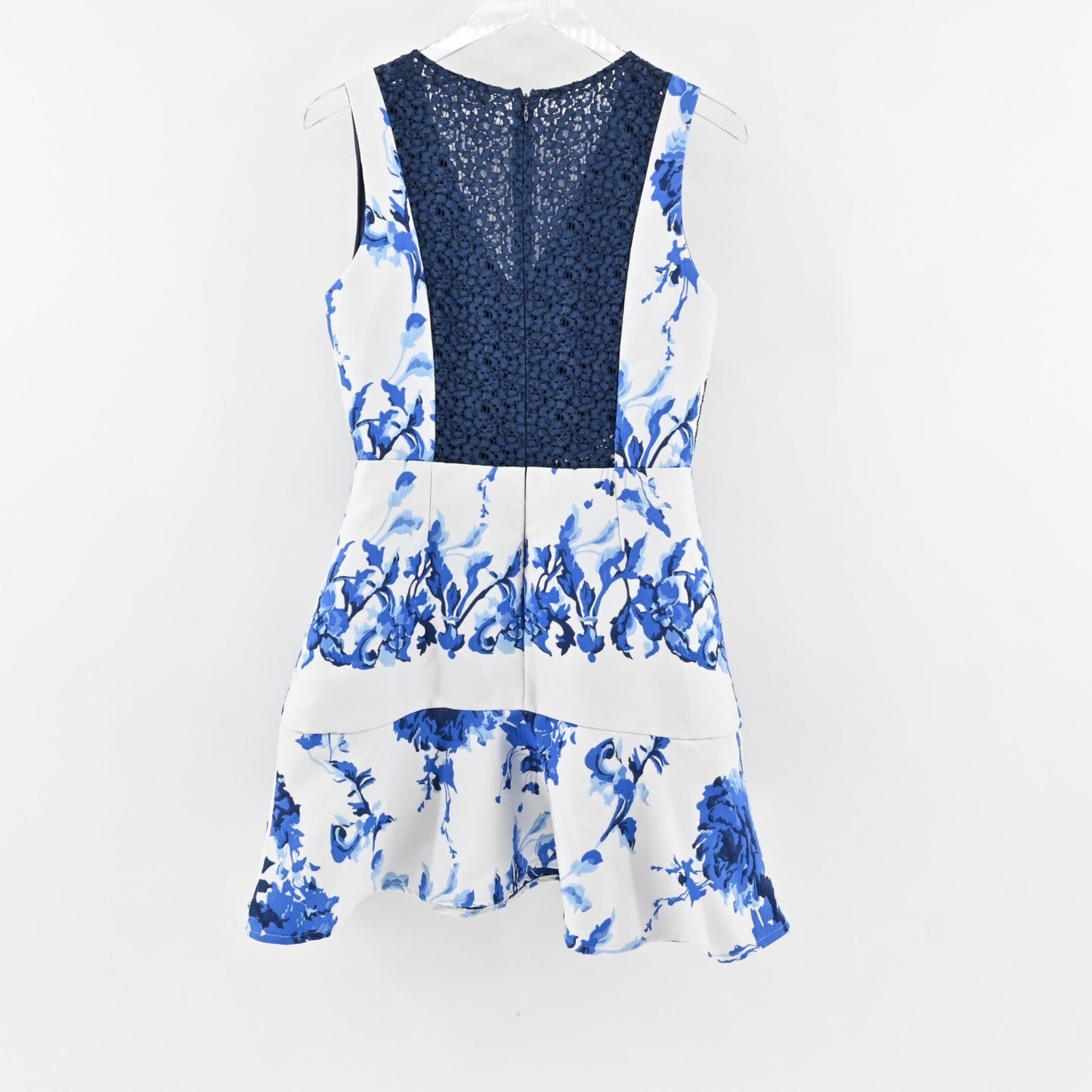 SLATE WILLOW Dress Size 8 Blue Floral Brushstroke Print Sleeveless Lace Back