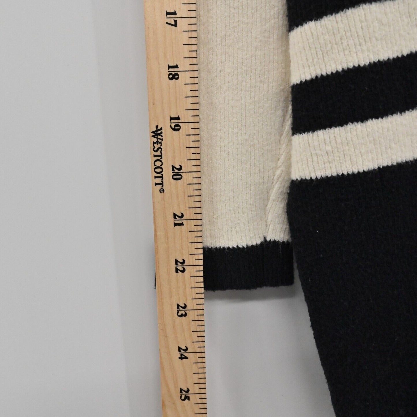 ANTHROPOLOGIE Sweater Womens Size XS ANGEL OF THE NORTH Cardigan Stripe Button