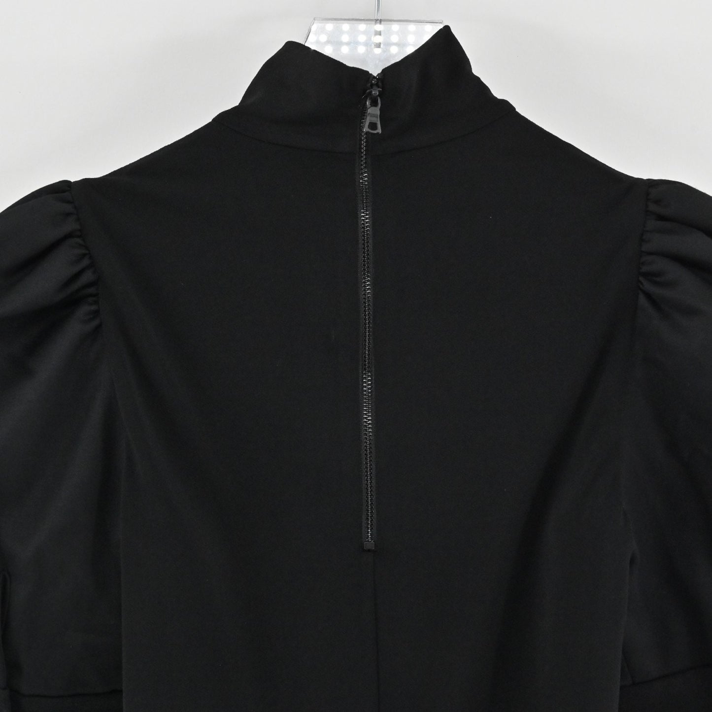 Alice Olivia Womens Mckayla Turtleneck Crop Top Size XS Black Classics Blouse