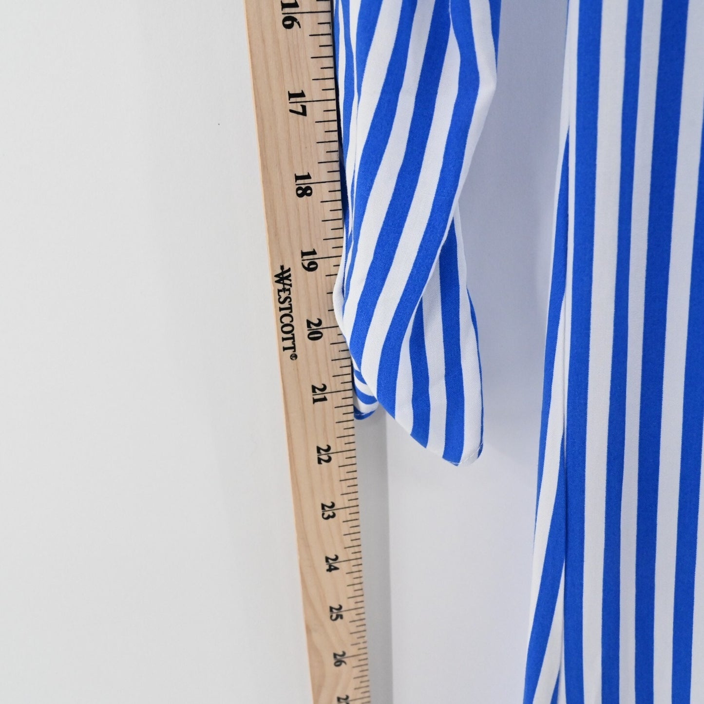 ADRIANNA PAPELL Stripe Twist Front Dress Size 4 Blue White Quarter Sleeve Mini
