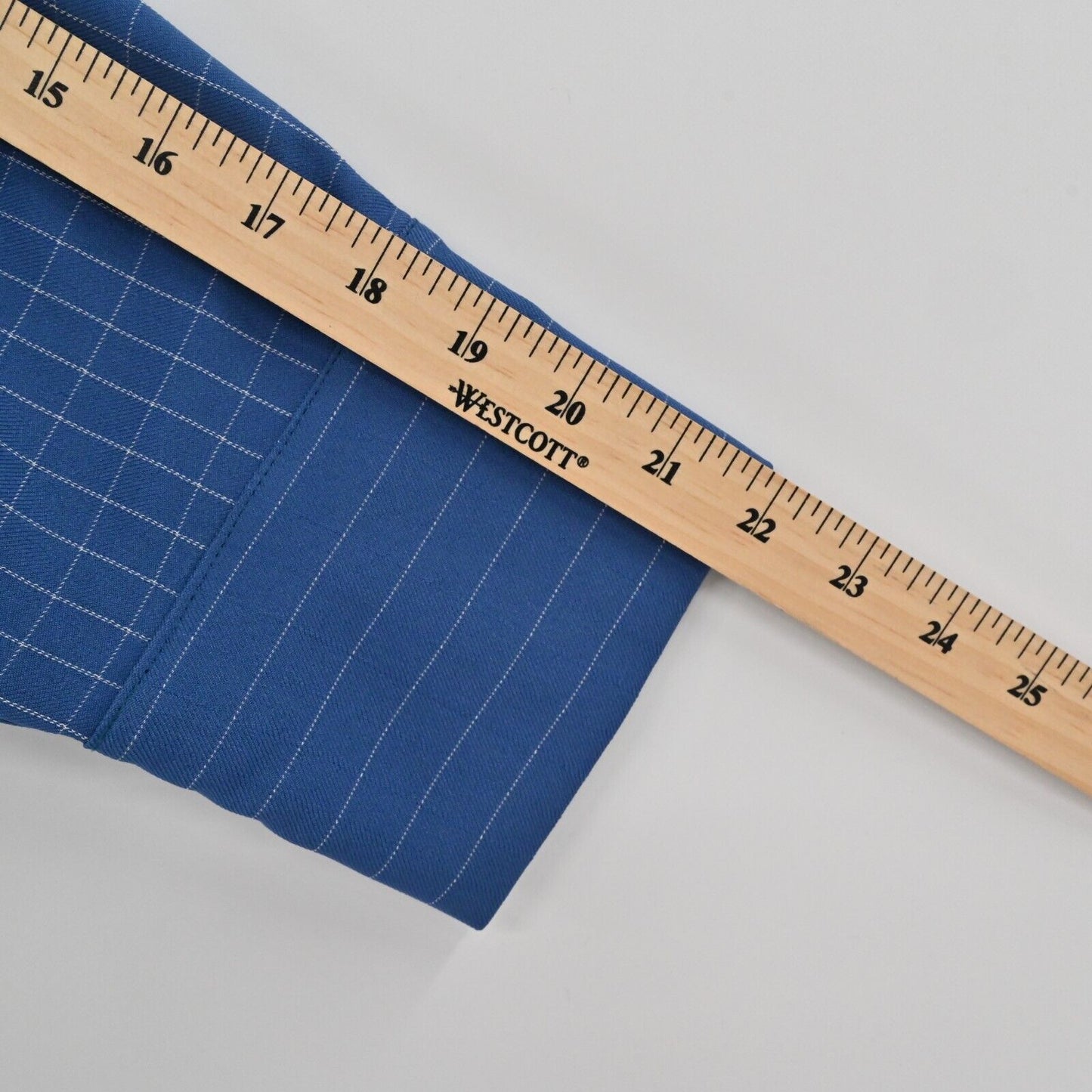 EMMELLE Top Womens Size L Blue Pinstripe Long Sleeve Oversized Button Up Shirt