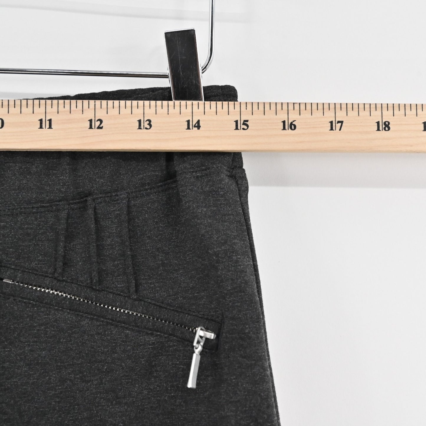 ANTHROPOLOGIE Womens Flare Pants Size M Maeve Gray Zip Pocket Hem Pull On Office