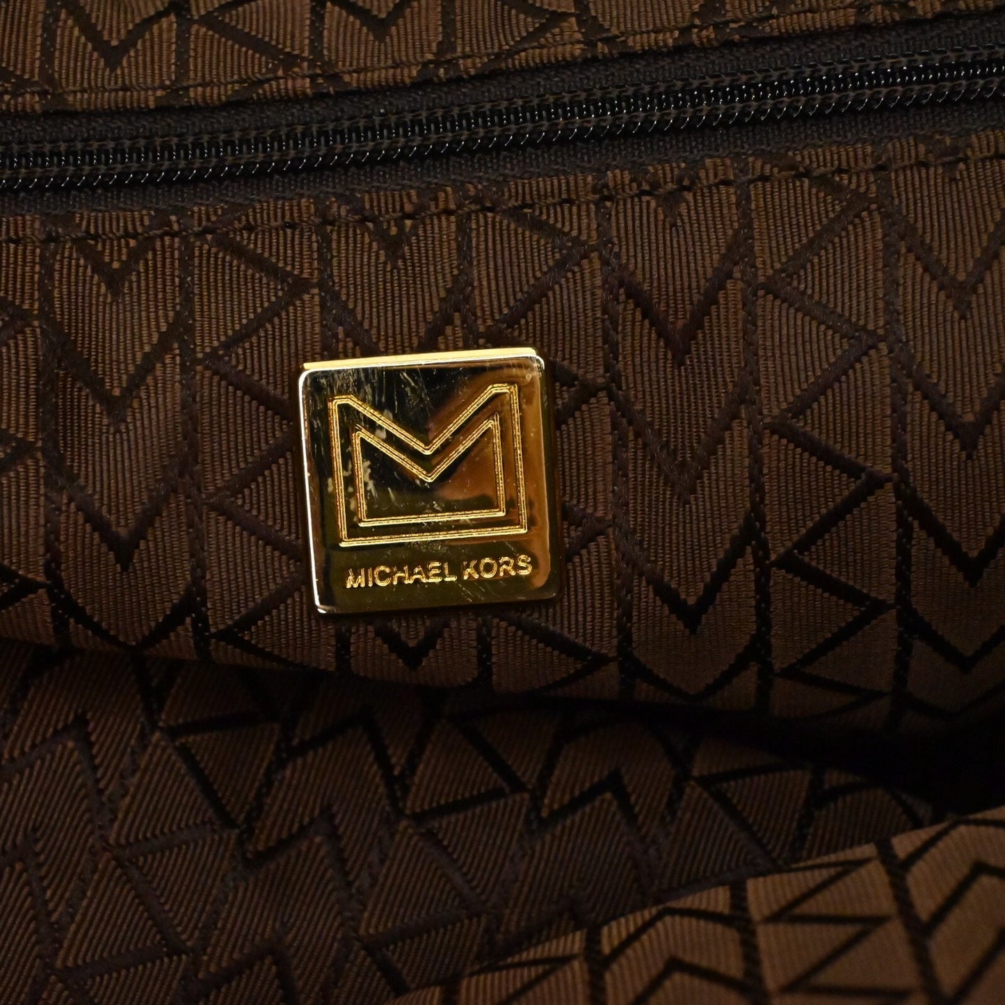 MICHAEL KORS Monogram Bag MK Print Cutout Handle Mixed Media Brown Tan Decoupe