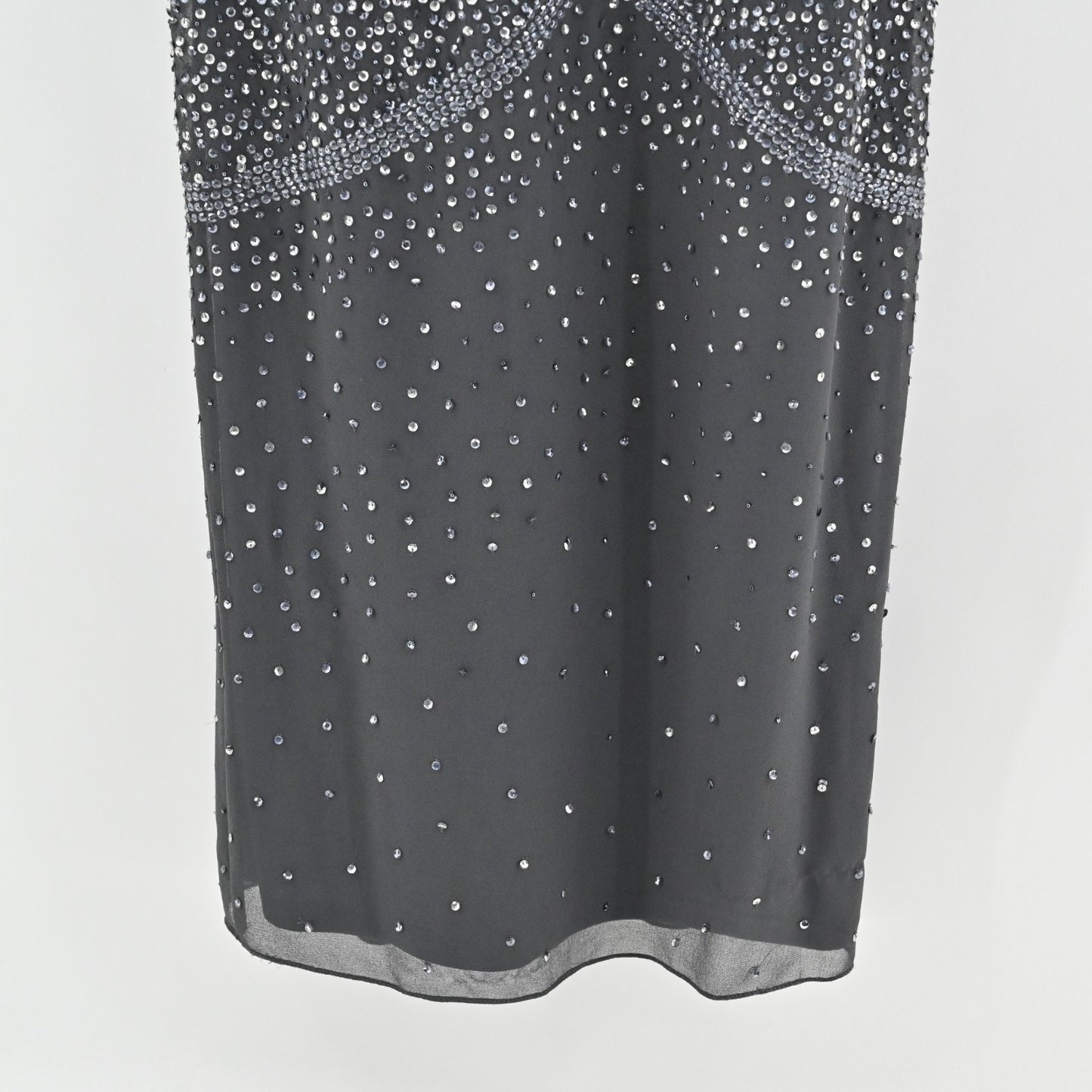 AIDAN MATTOX Sequin Maxi Dress Sz 10 VNeck Sleeveless Embellished Gunmetal Gown